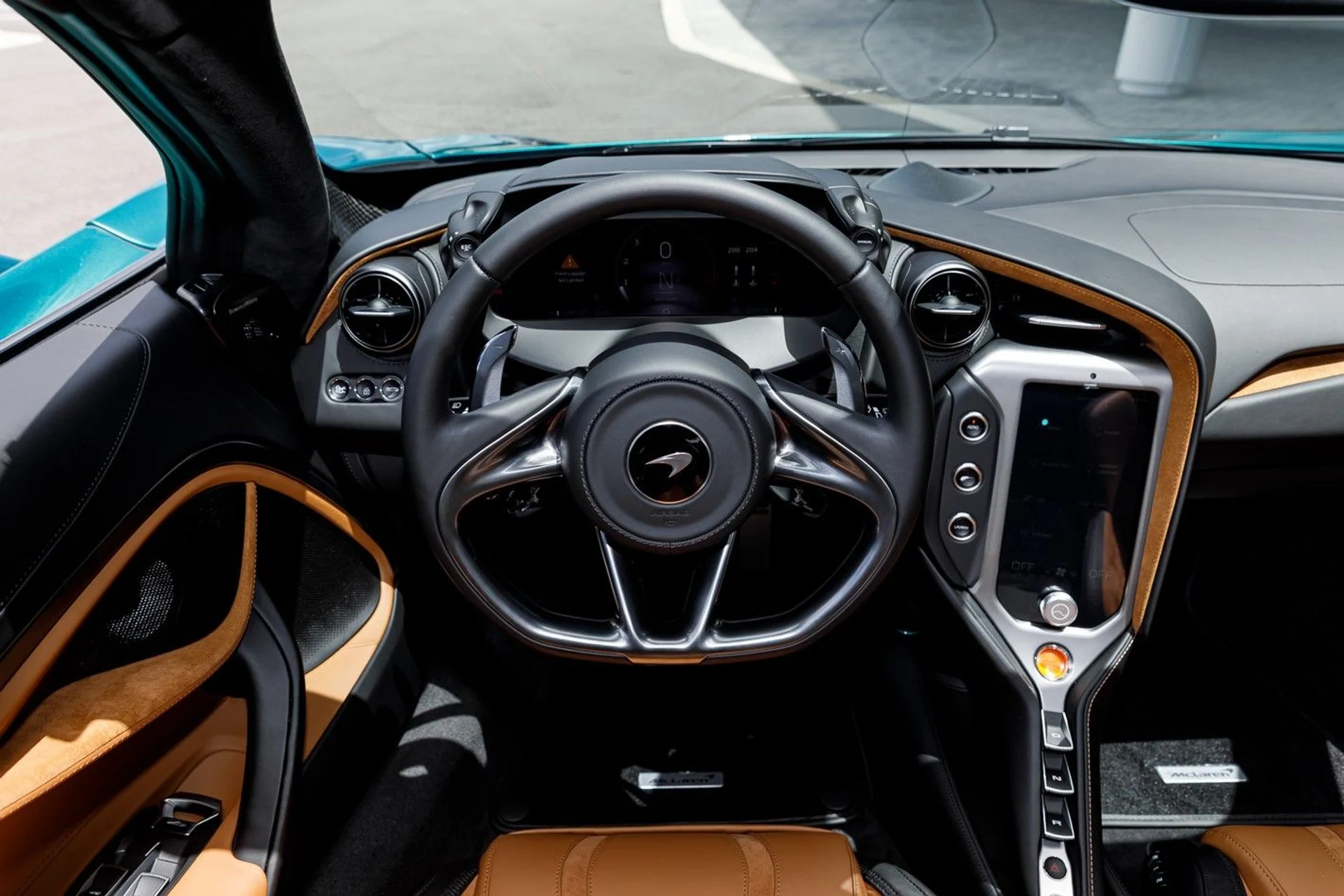 mph028_4213319715_678_p29_l_06d8eabb45