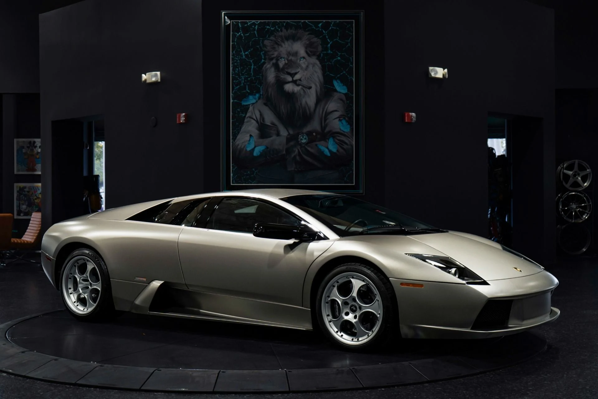 mph028_4220615593_Used_2003_Lamborghini_Murcielago_1773687092_ba4e08cc6d