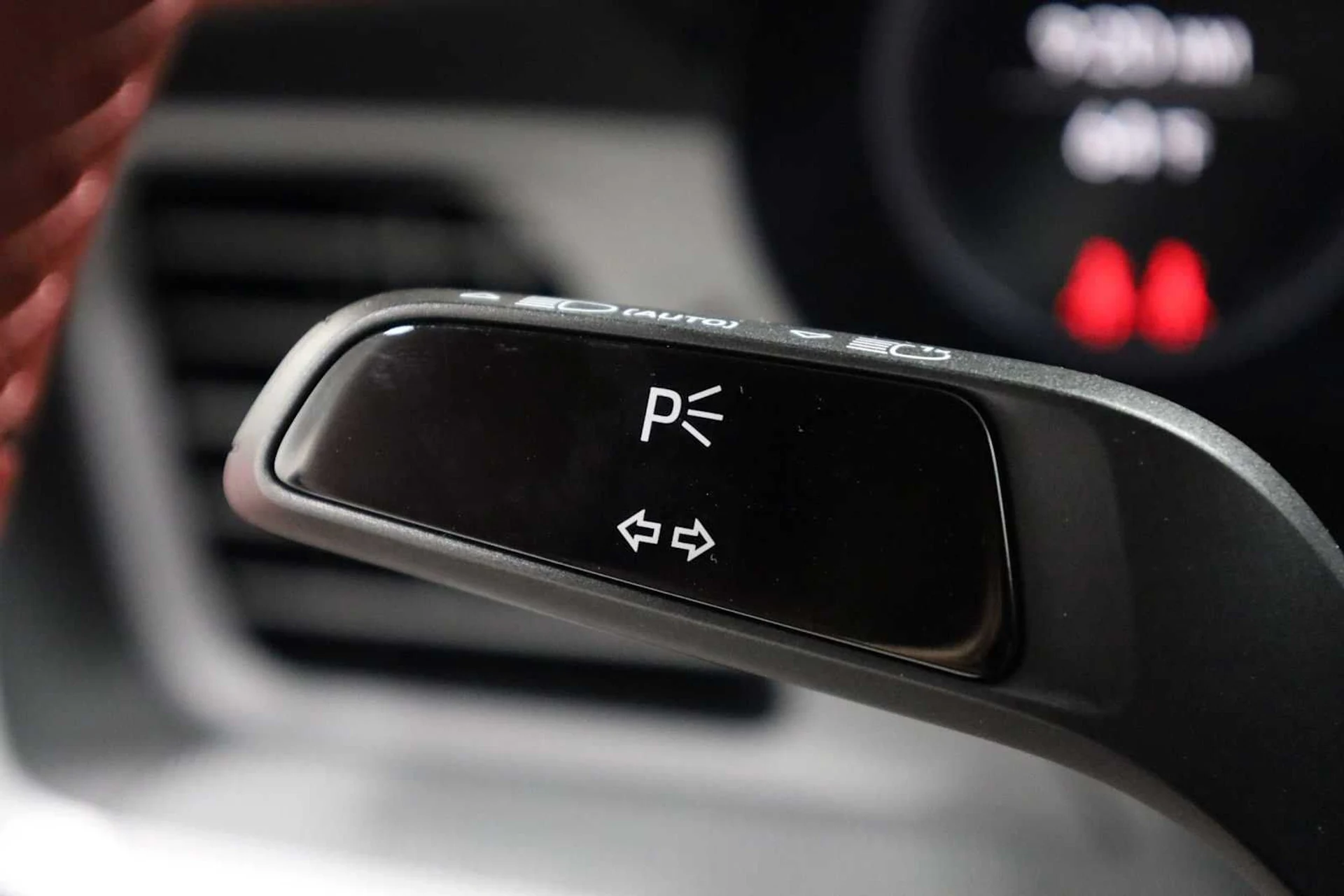 mph028_422180763_5053fb8a8eefe0a9468c9b67d0fd1523_9cd8d5c851