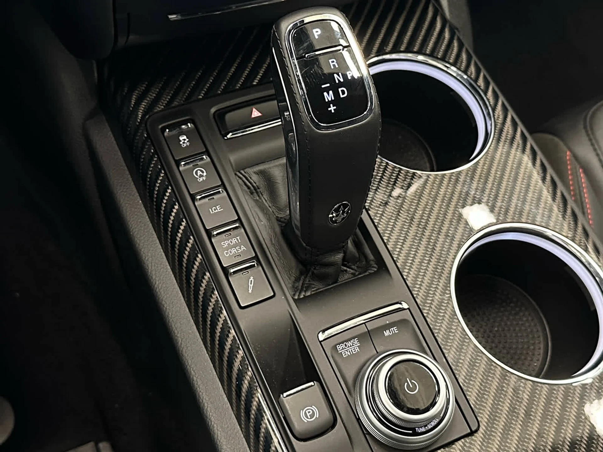 mph028_422915637_fc48854b88459b3bc0172e6b34ec3d1e_351de19b68