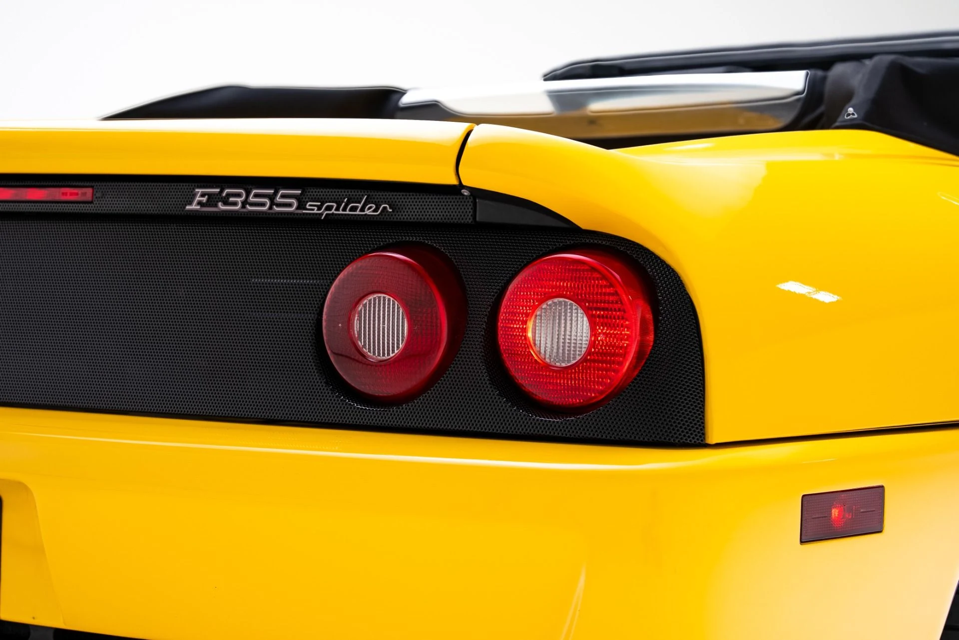 mph028_4249254892_Used_1997_Ferrari_F355_Spider_1769636442_8de40edefc