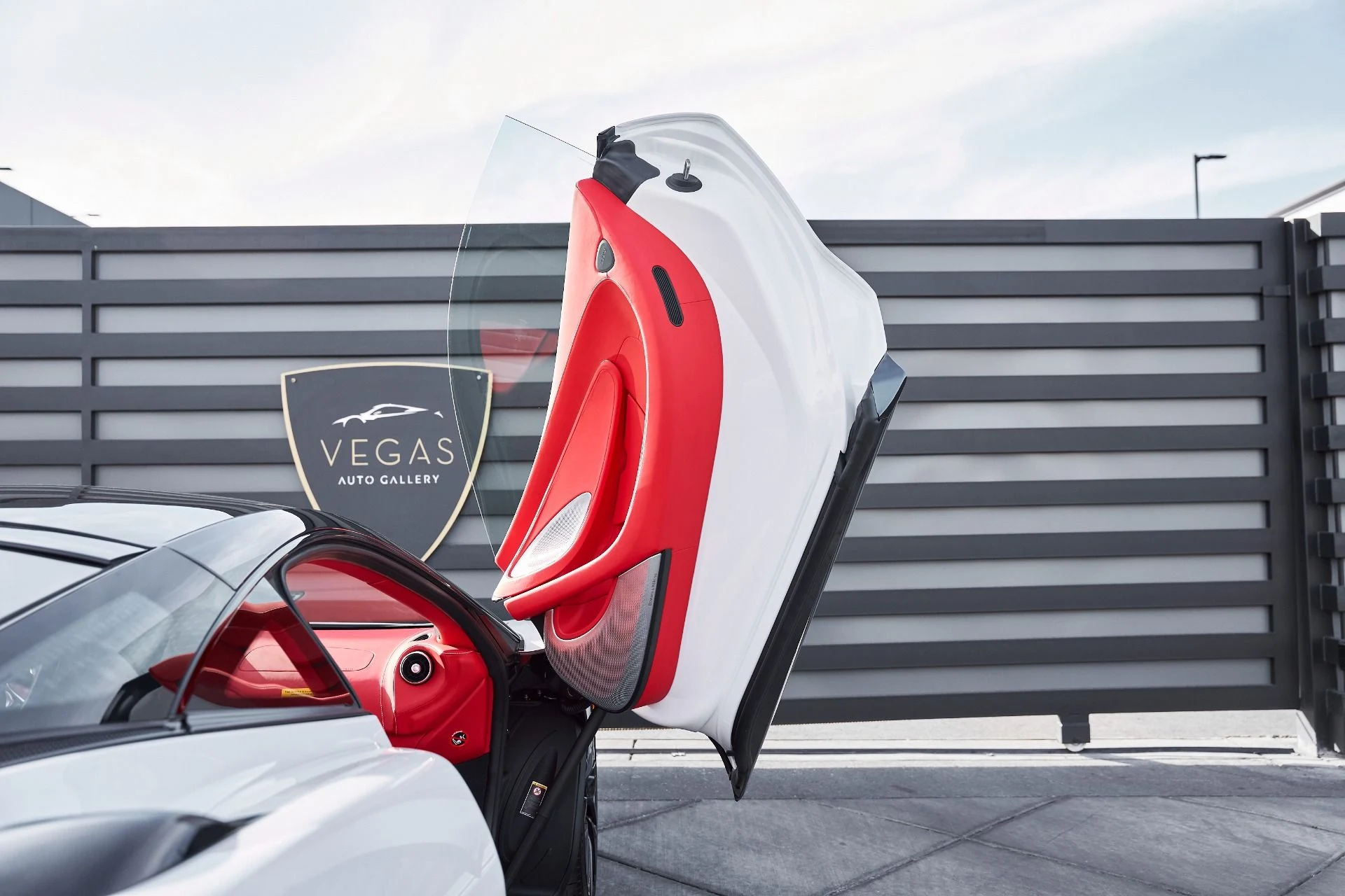 mph028_4251047168_Used_2025_Mc_Laren_GTS_1769482132_9edab30401