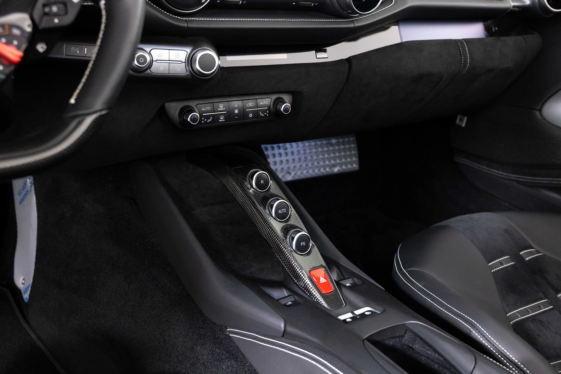 mph028_4255228250_88fc542665c5805237a41ed642554dd6_7ee9135f54