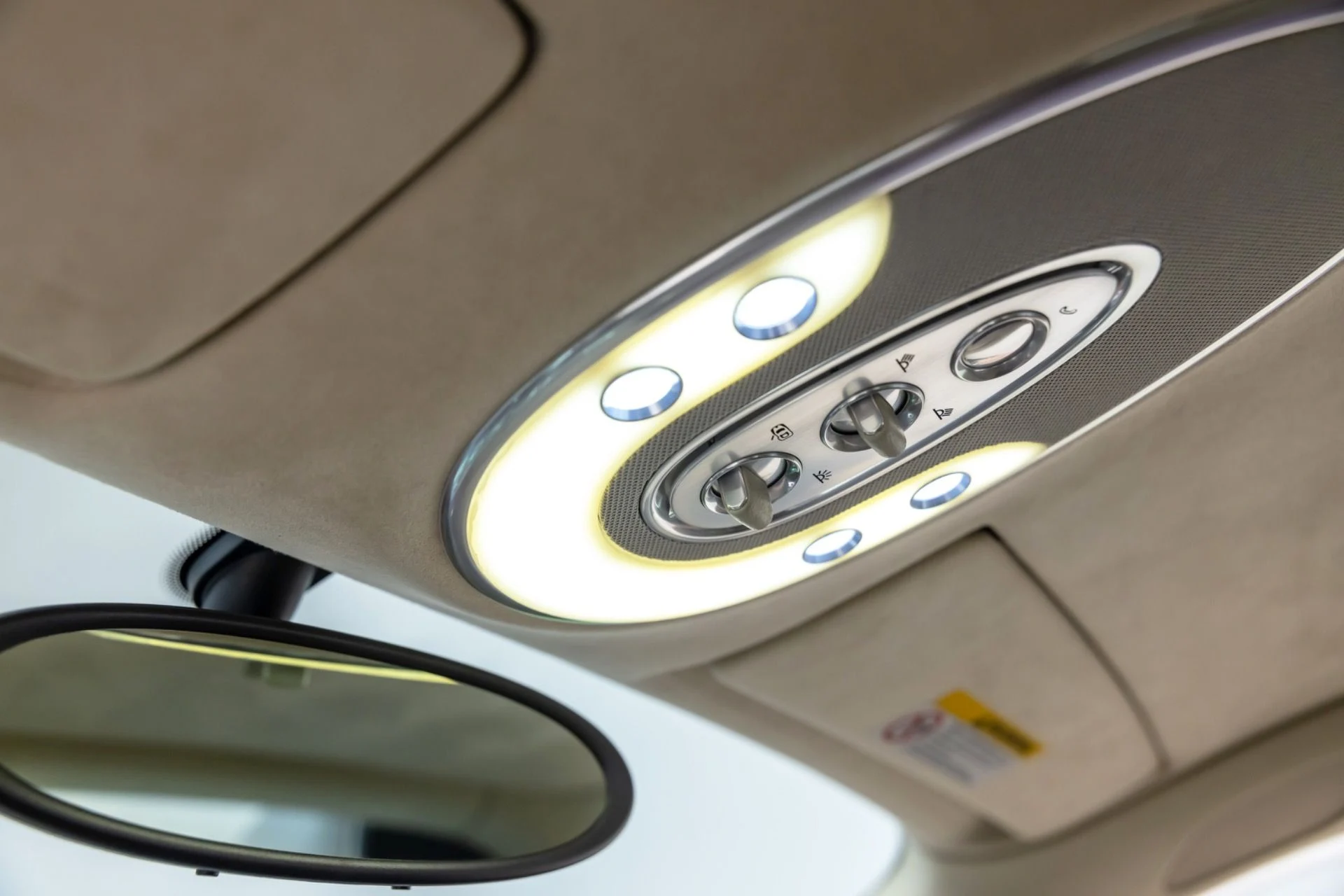 mph028_4261153828_13249_p29_l_d2881d8ccf