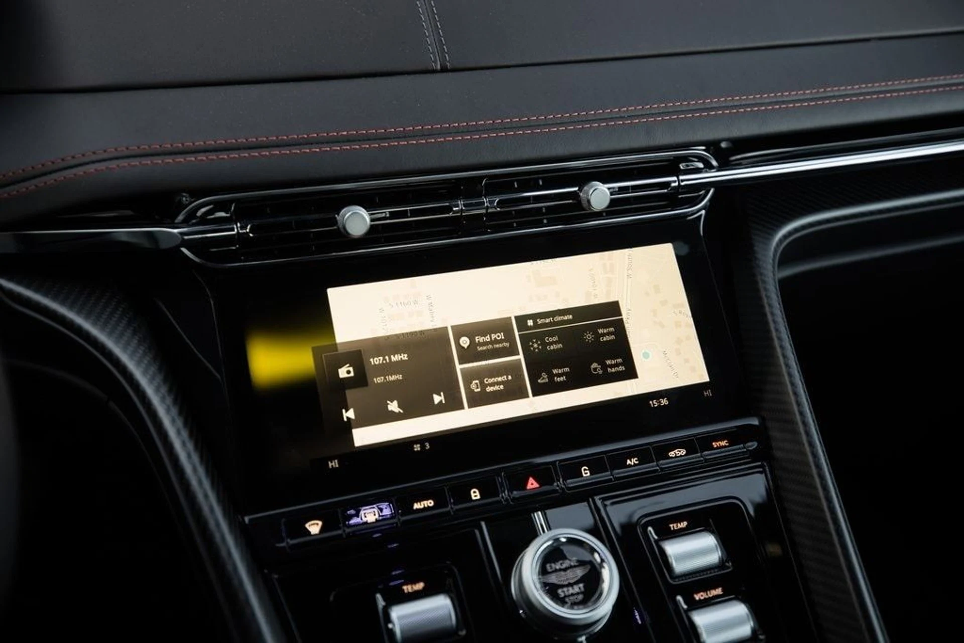 mph028_4261181847_577738129bf53c39de76fb50d1e9acd1x_10d572f19a