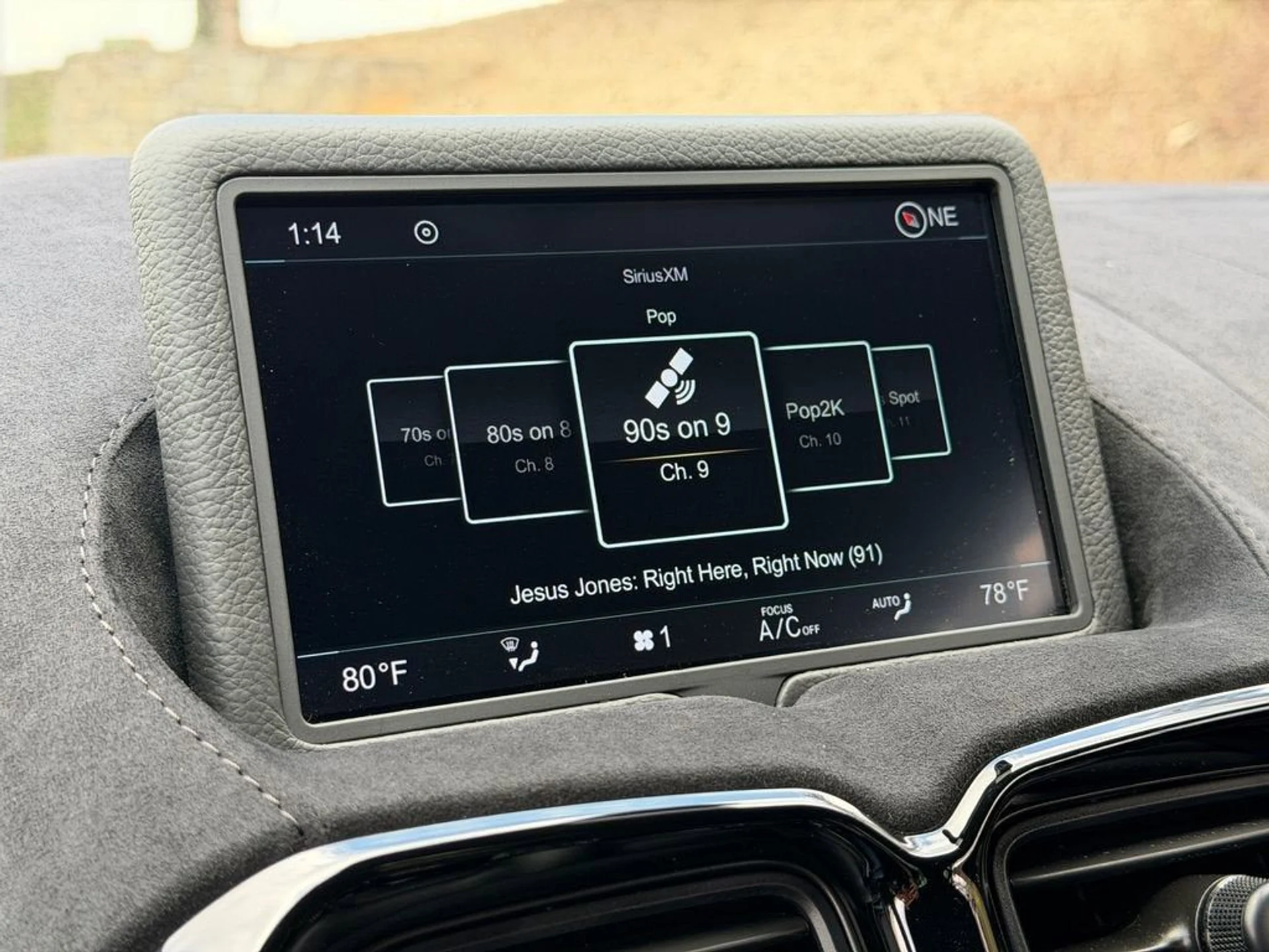 mph028_4266069494_2220a3f23c7745908dfe00a061fb70bc_18e65fd08d