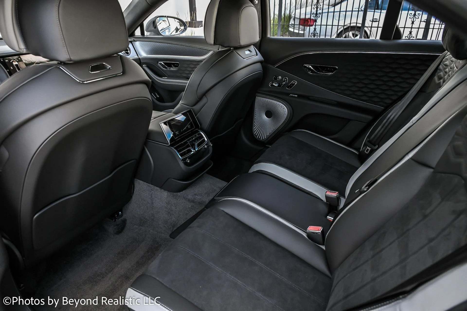 mph028_4272926259_4076d6dbcc91c9dcfbe26f26267fb7e1x_3b6e591dec