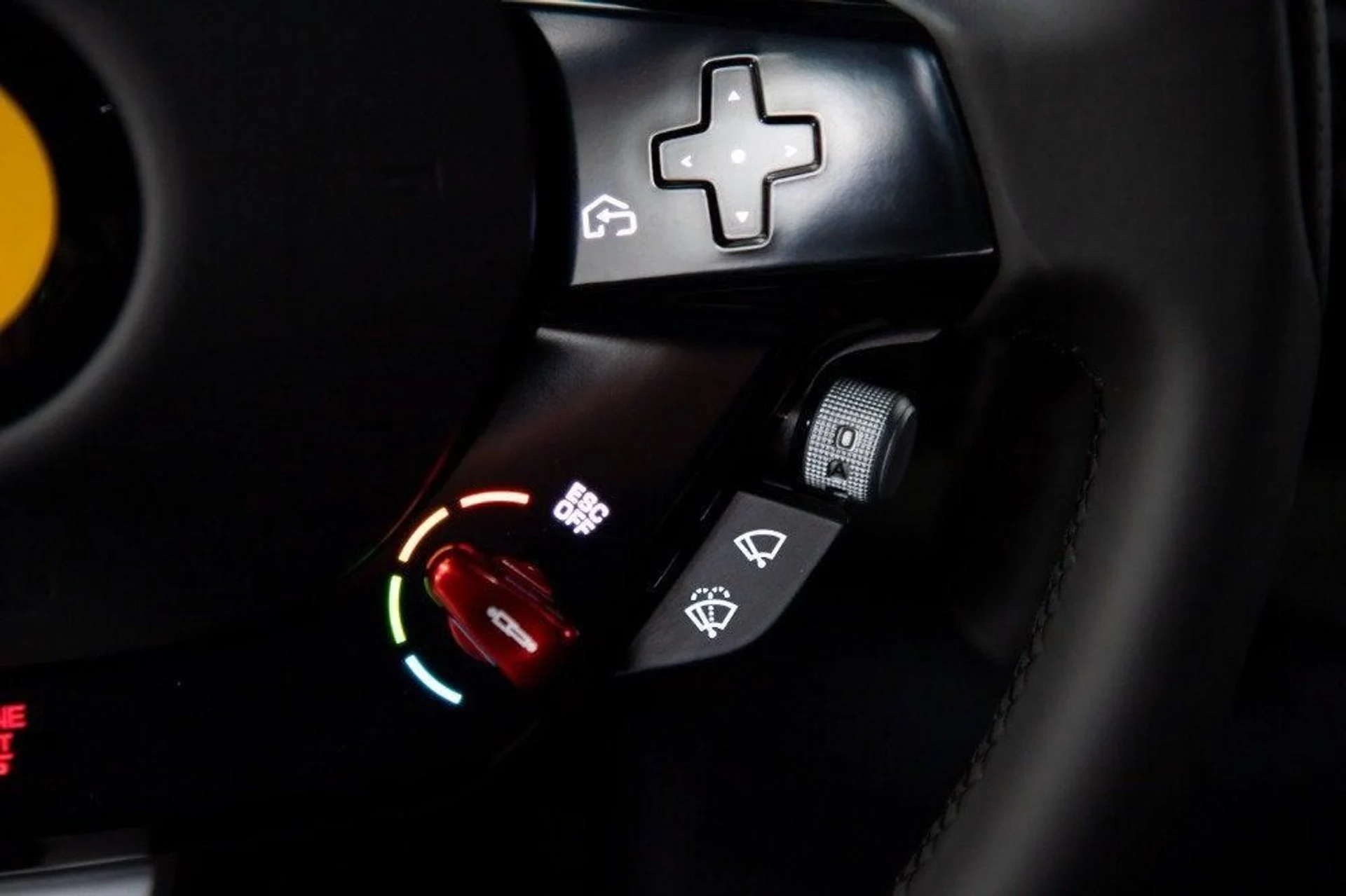 mph028_4274411652_Used_2023_Ferrari_Purosangue_1787233436_d4ab90e529