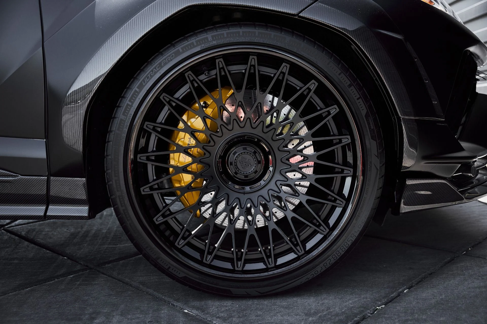 mph028_4276551488_Used_2024_Lamborghini_Urus_Performante_1778116989_65b0113238
