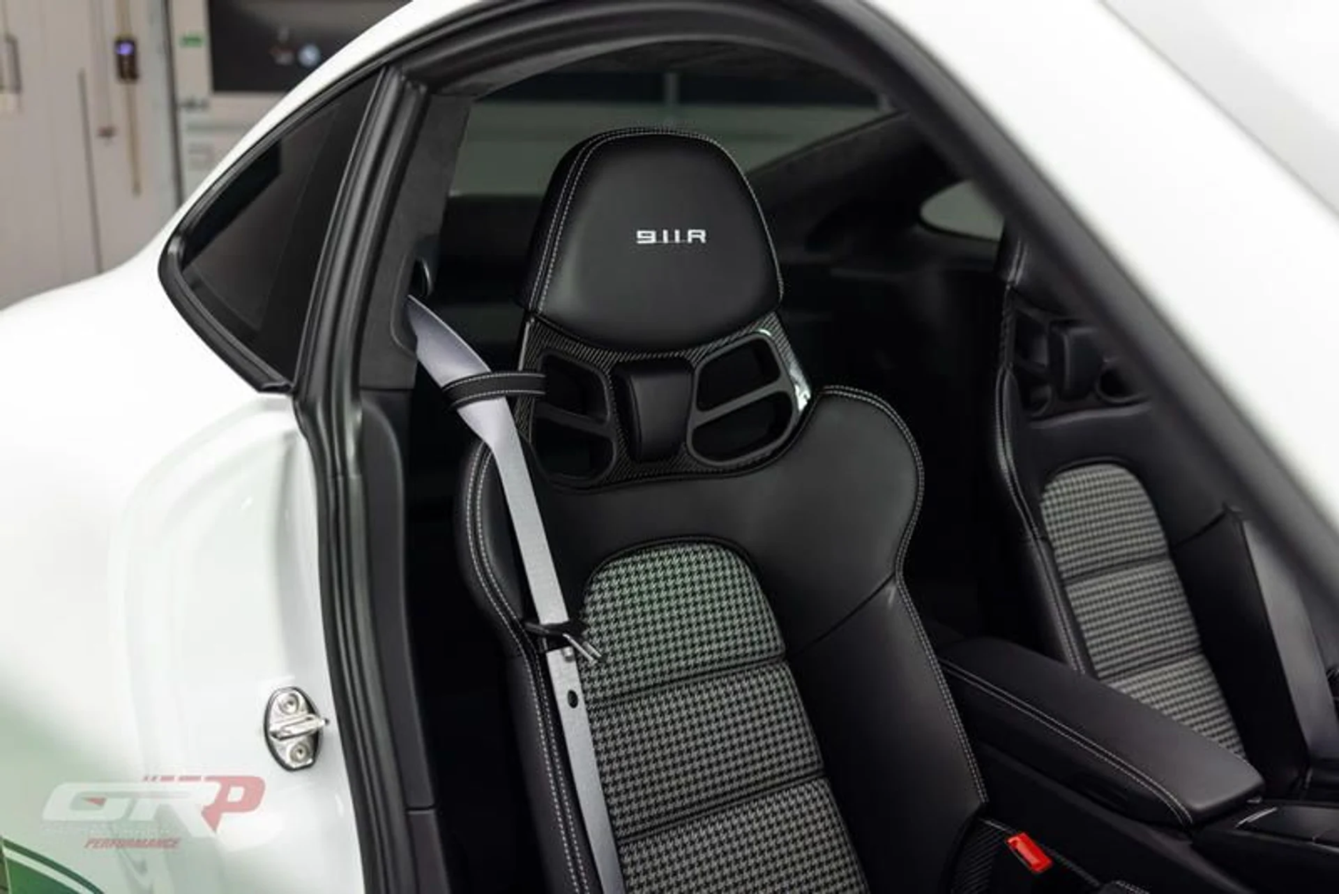 mph028_4277971217_405205_A5_E4_A1_4_E08_A190_DD_506_D84_BF_02_e528ad1a8f