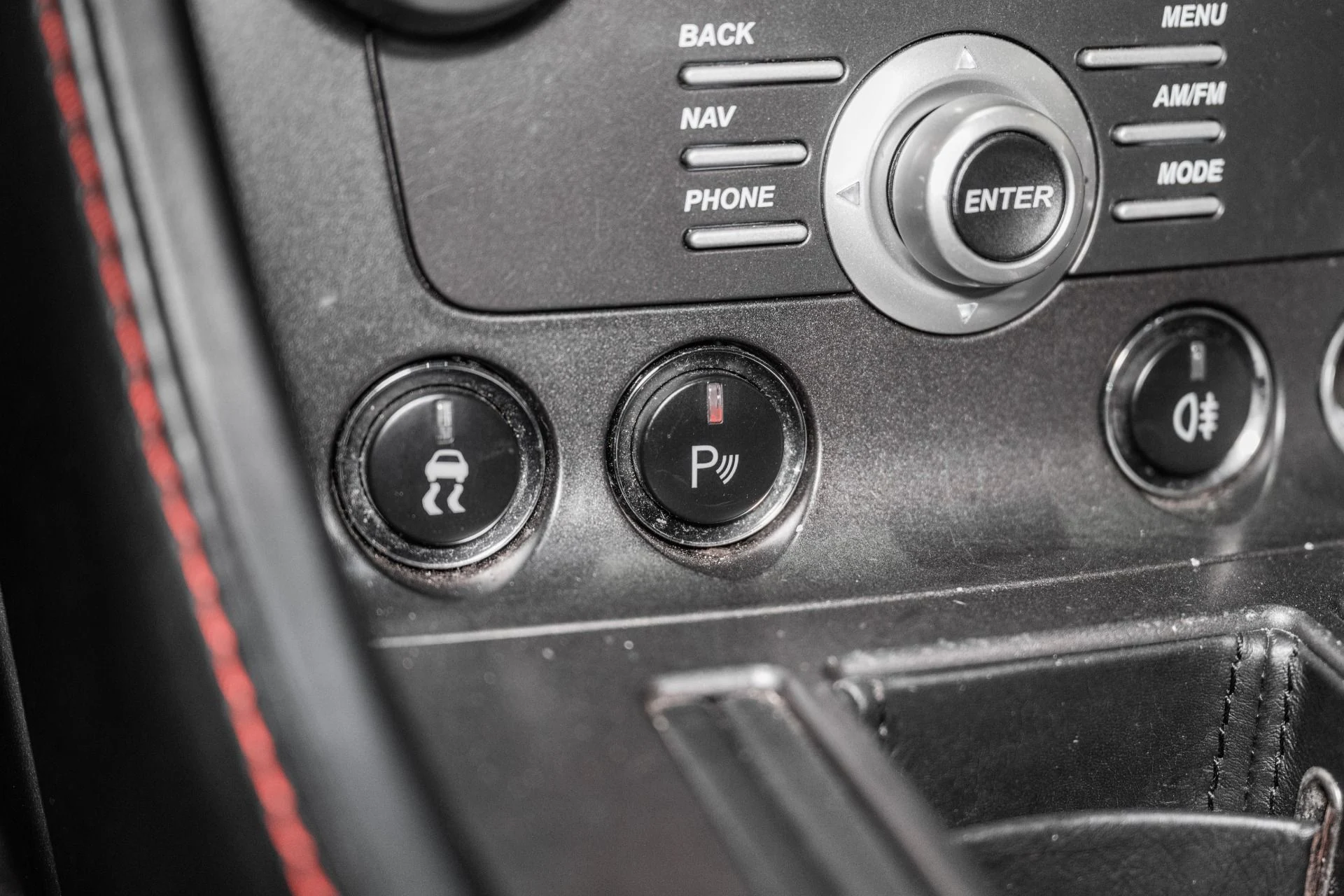 mph028_4278398803_Used_2009_Aston_Martin_V8_Vantage_1772034364_ac9e21fb59