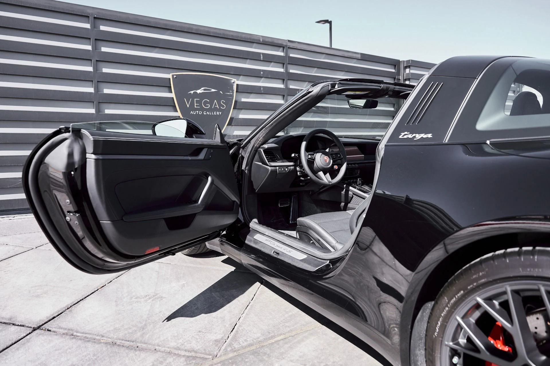 mph028_4283483576_Used_2026_Porsche_911_Targa_4_S_1772843231_f30944e294