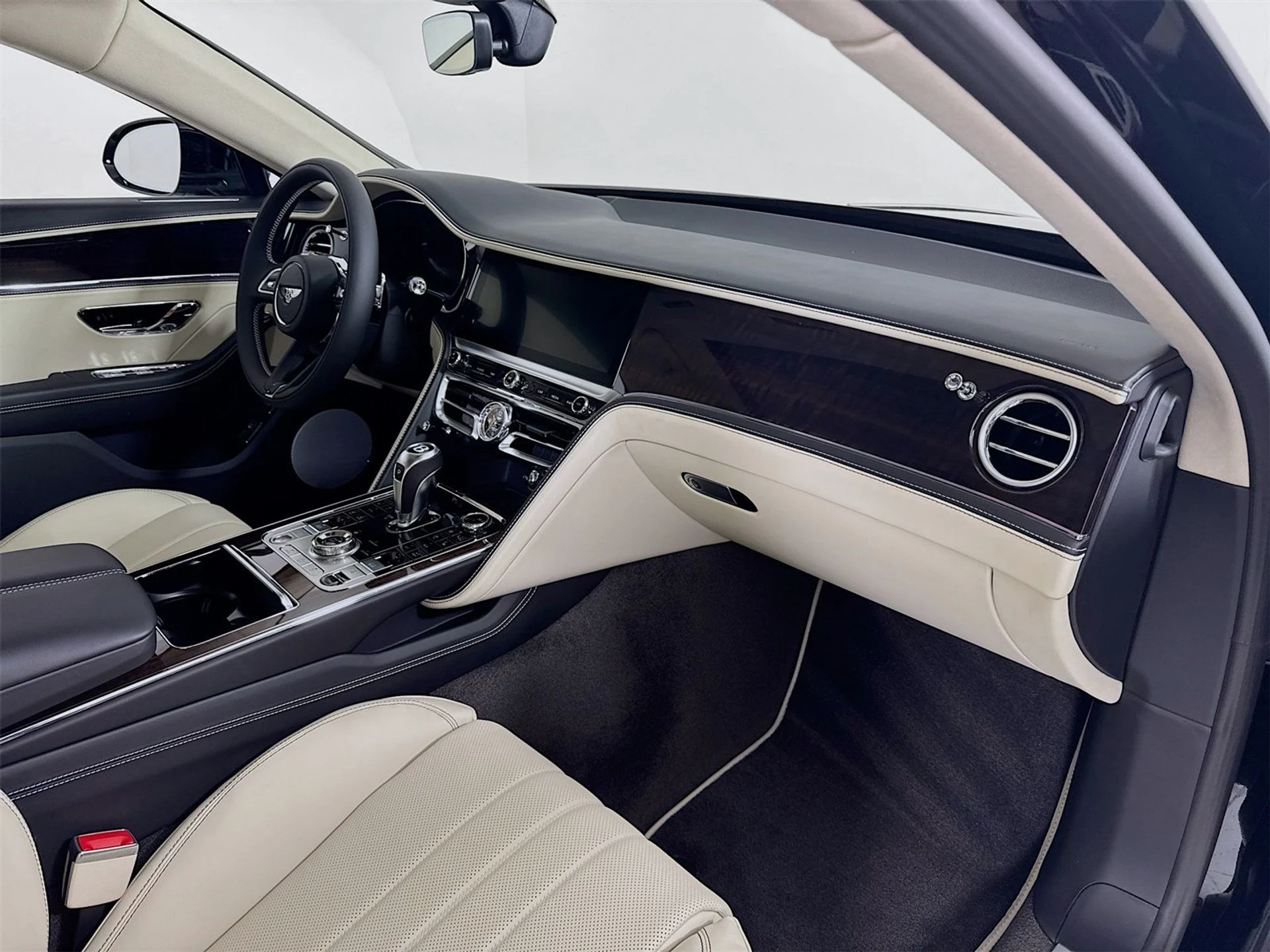 mph028_4291511319_05e6aef15641869d7d5ce3dcc4488e9ex_bae00eff23