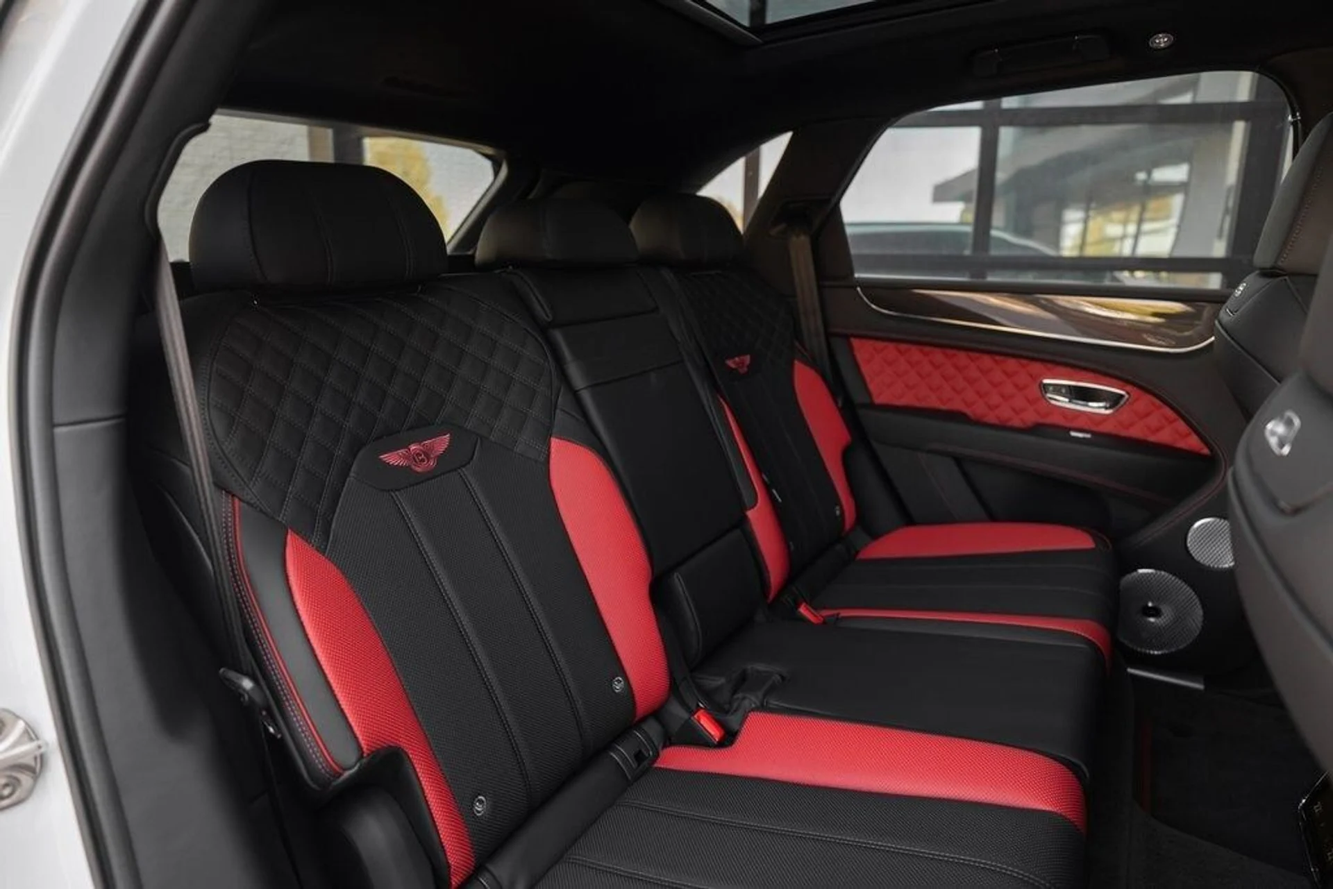 mph028_430884874_83b786caaecccbc8442b97895cf1c777x_af09d55649