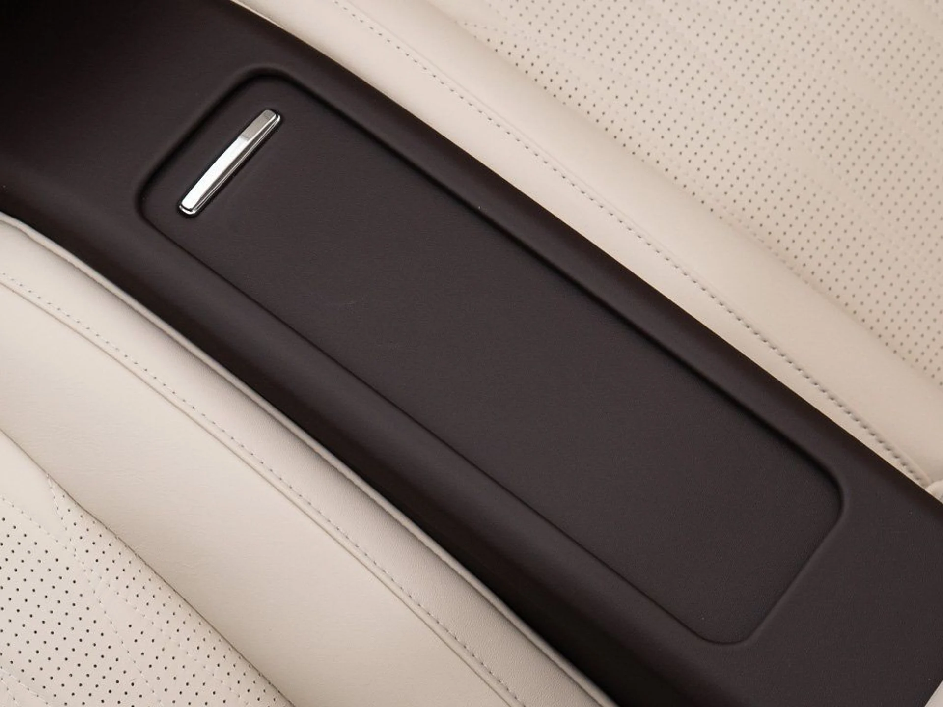 mph028_4371293_50736f659501dc40448b77b12c16124b_631118afb3