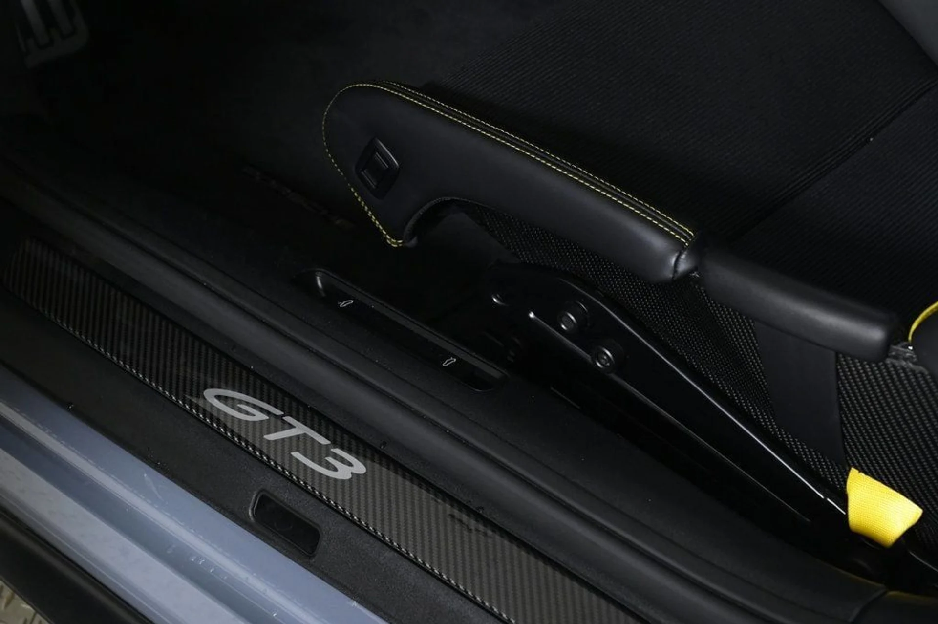 mph028_442721576_82f33013b78e4469a83a35a050430d05_b7d4852343