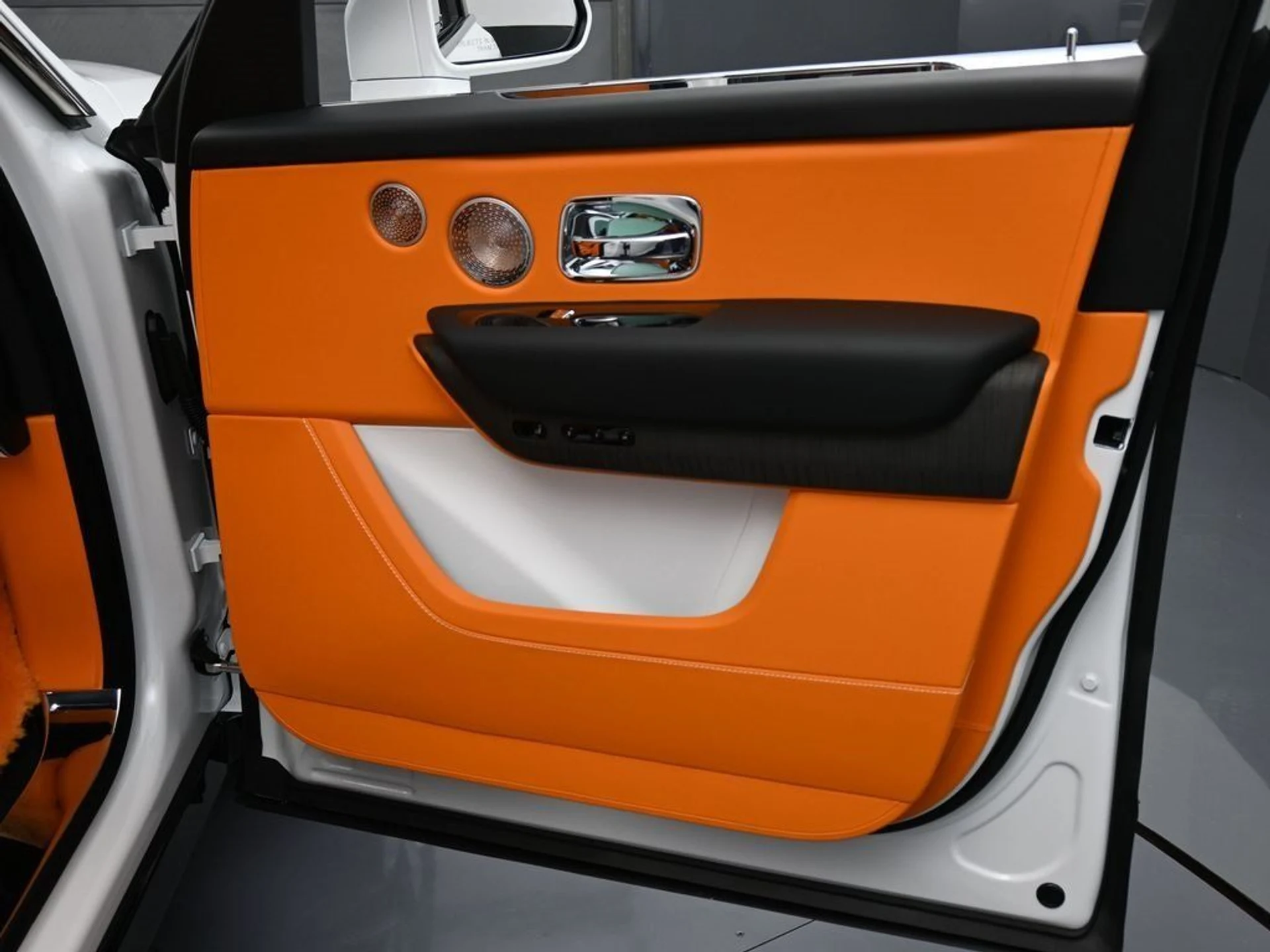 mph028_446229280_a1aa73c9e299cfad0c155a21a12c7ba8_a084dfd116