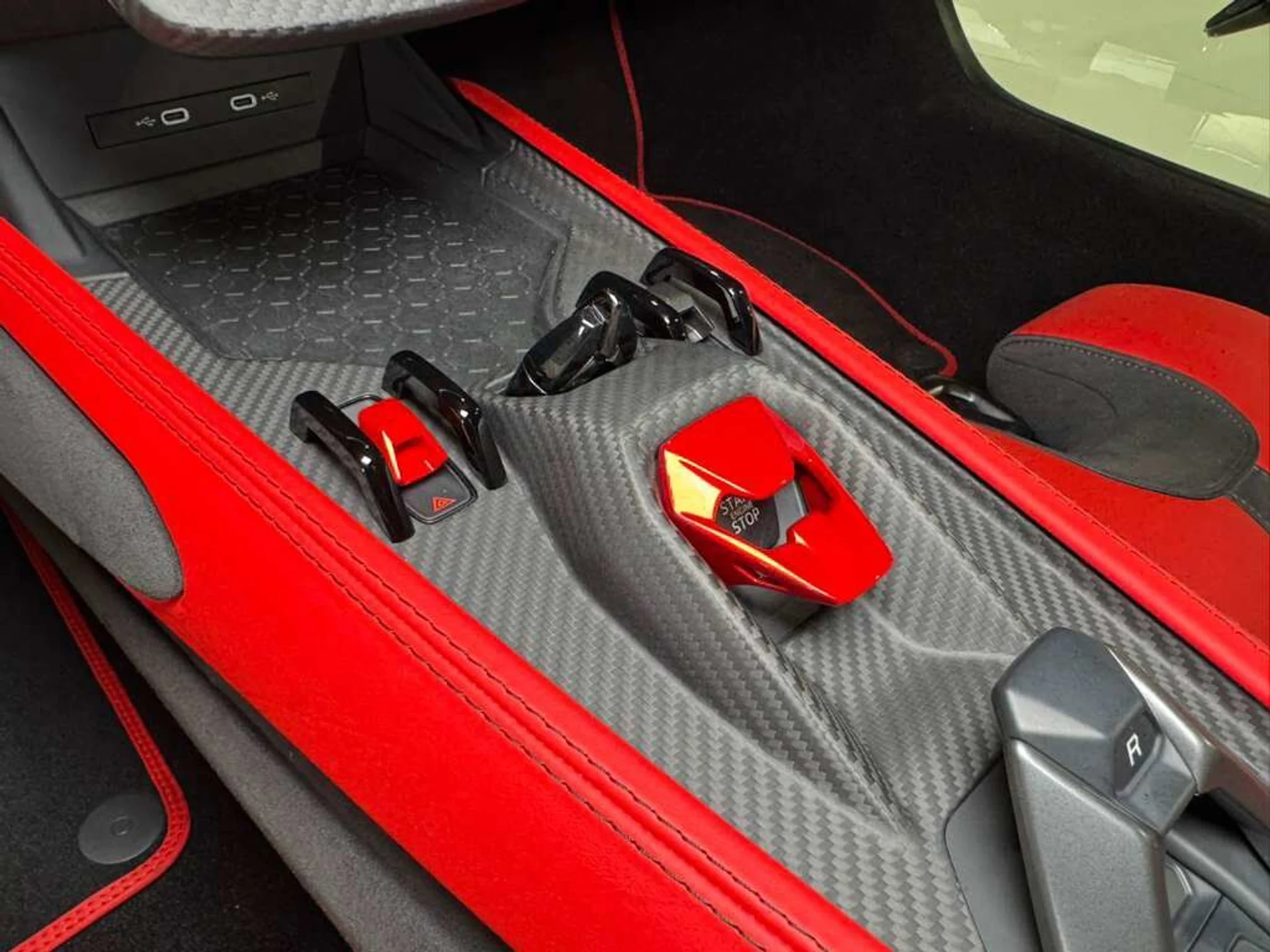 mph028_446320080_2d21dbdf00900f7856b48c3f927b9550_219f65d6ef