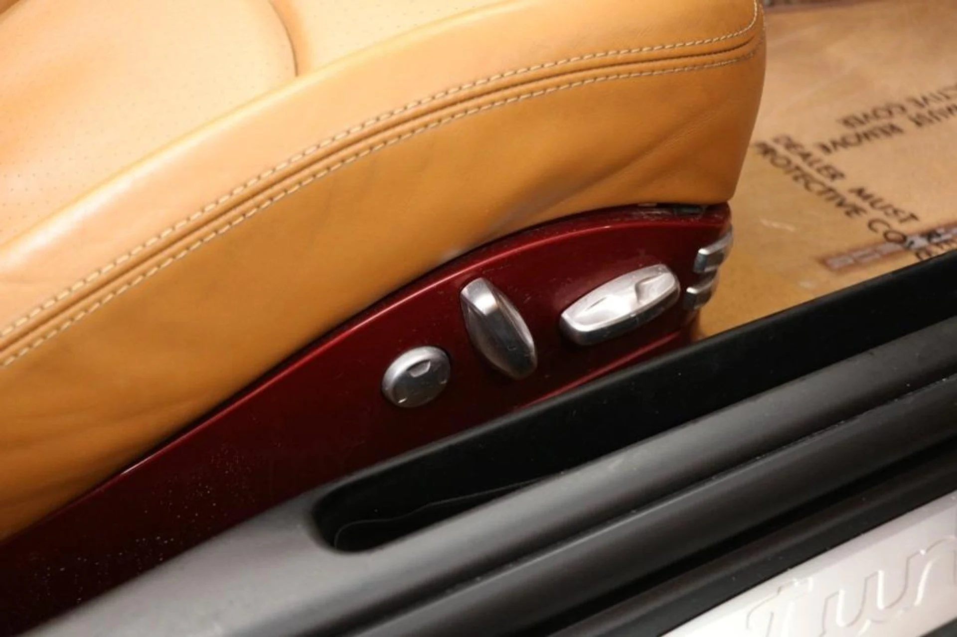 mph028_468944902_ta_M_Vf_MK_Yd6se_Zv_N_Yqe_Y52_Zjy_T_No_f40cd4fb23