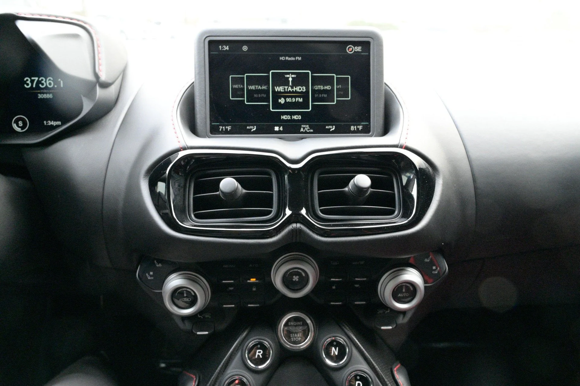 mph028_471262217_b37d5da68cfb43cc9982061c2ba0ec34_335992e6f4