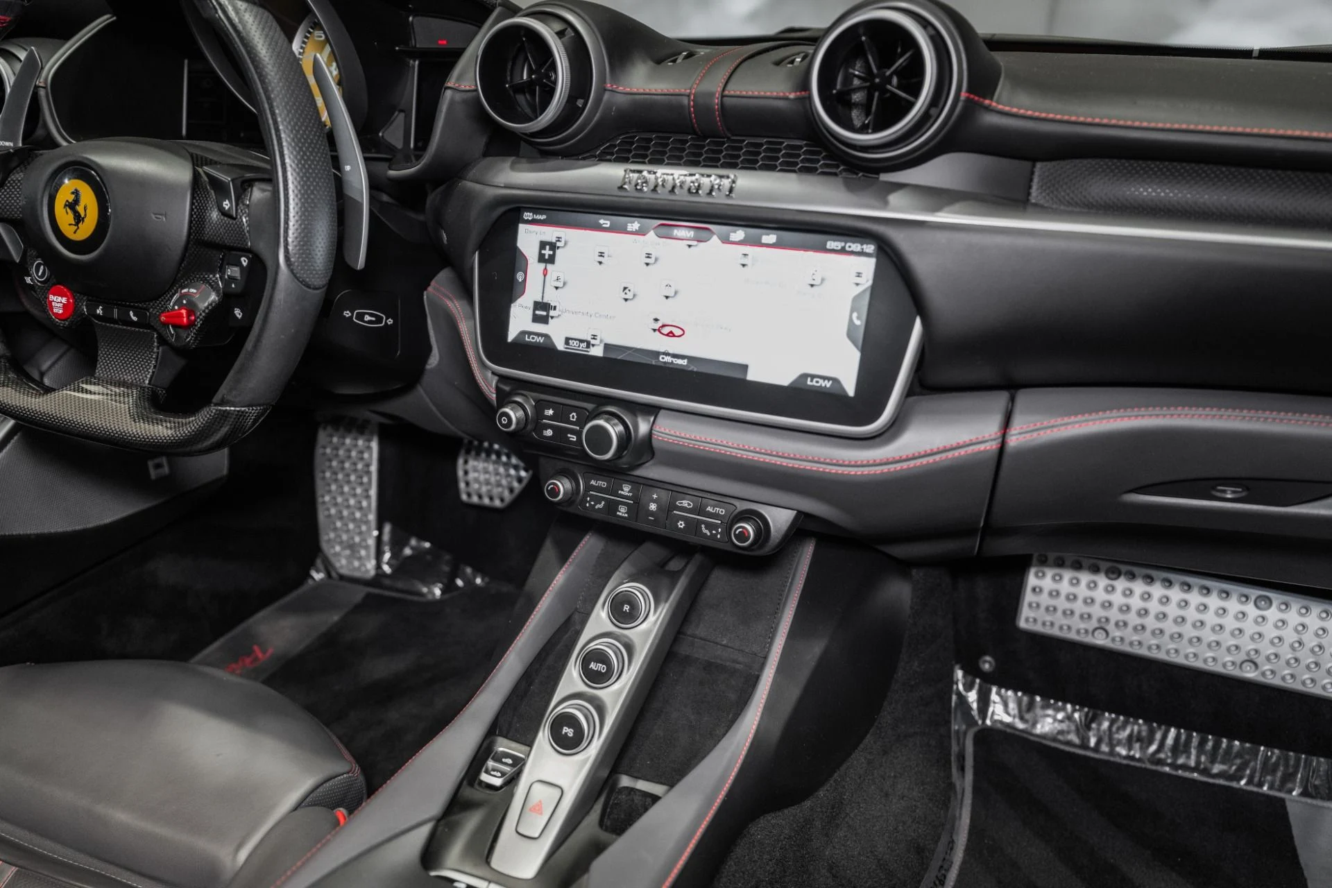 mph028_47369717_Used_2019_Ferrari_Portofino_1780718494_62d729dc2f