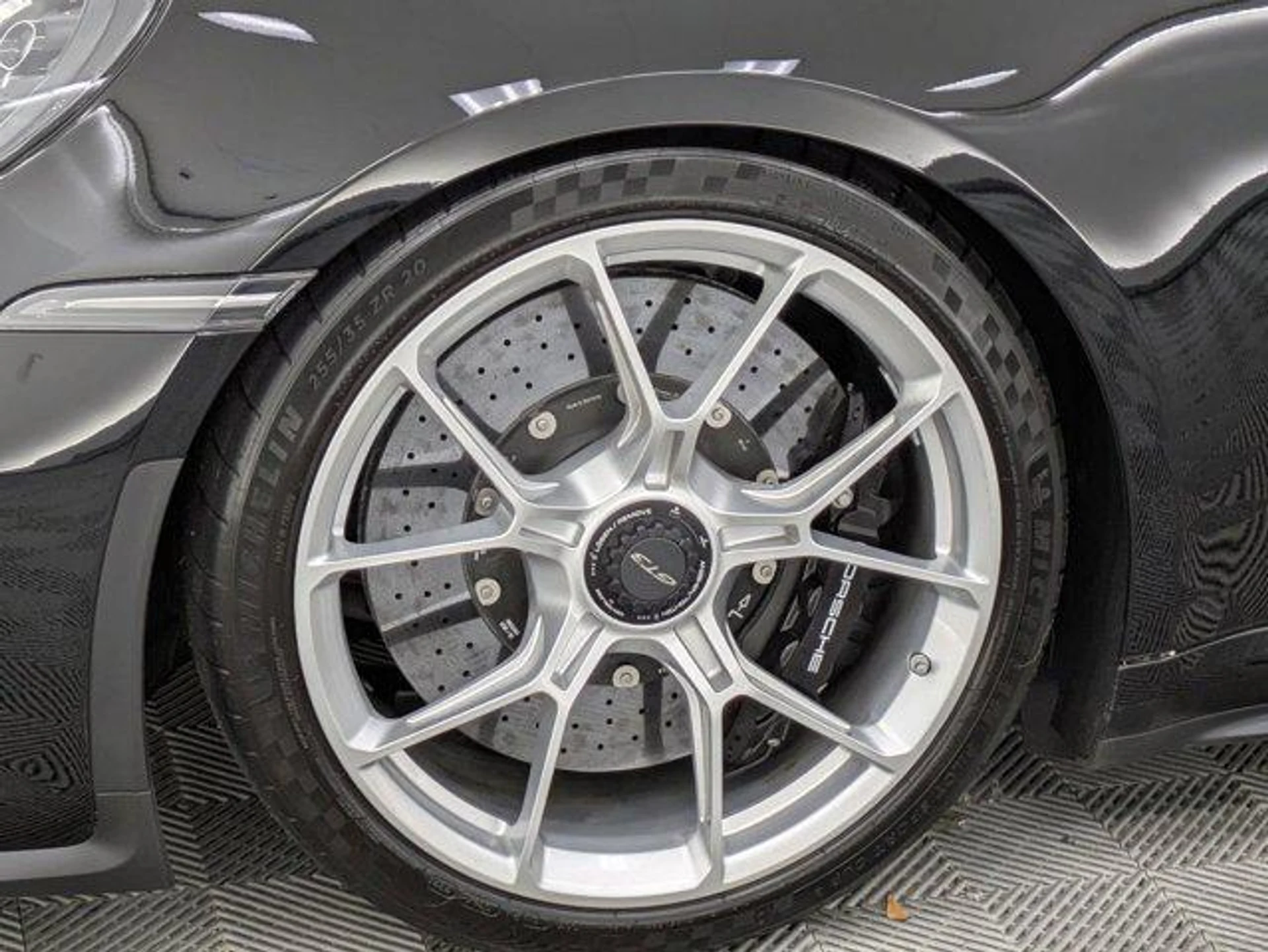 mph028_480728675_j_As_Hu8grbbbf4t3g_VT_W8d_W9n_HU_bbe09bbc0c