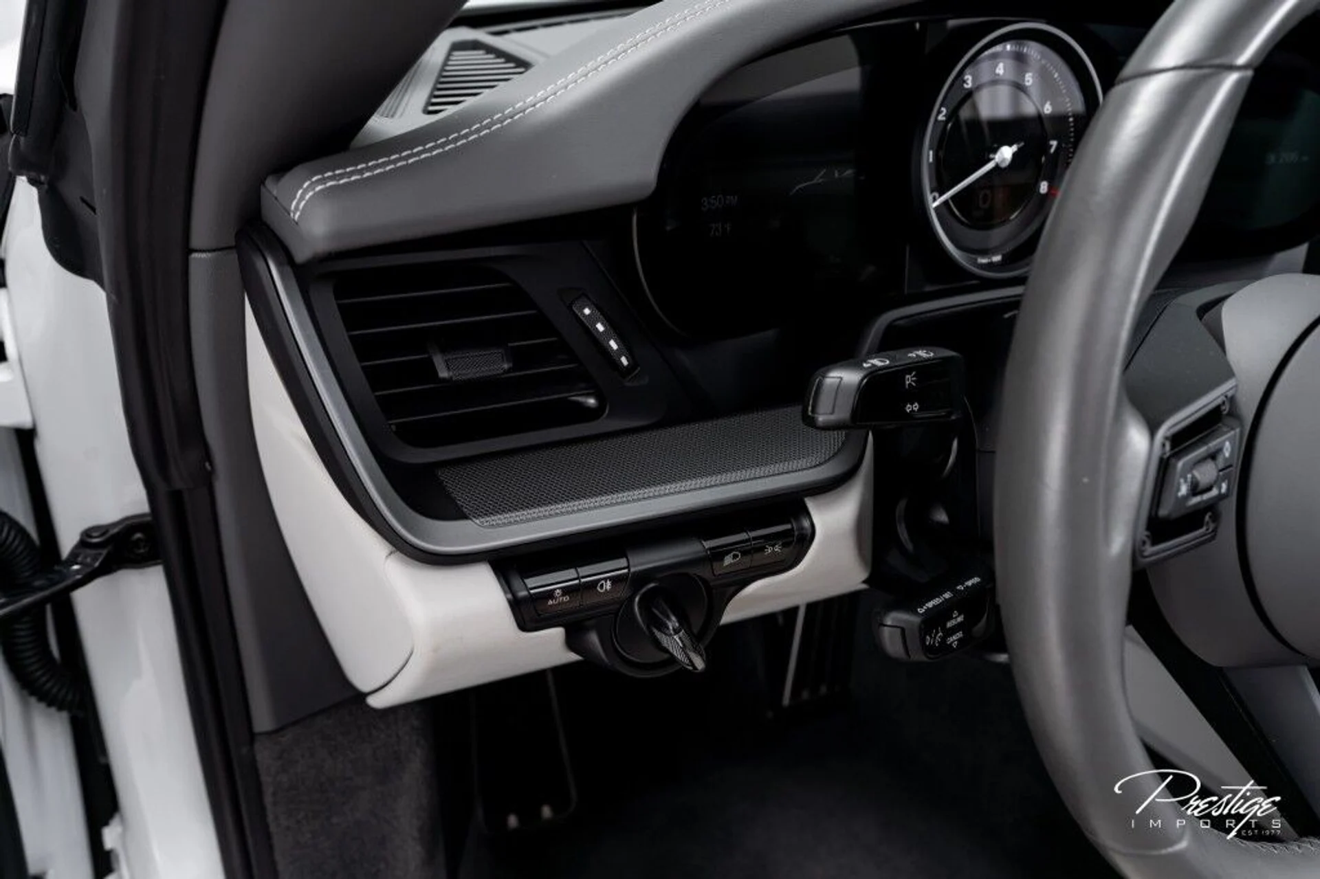 mph028_490789425_57ed702e777e2be9e680f63bf7eb3a54_e6ba64341b