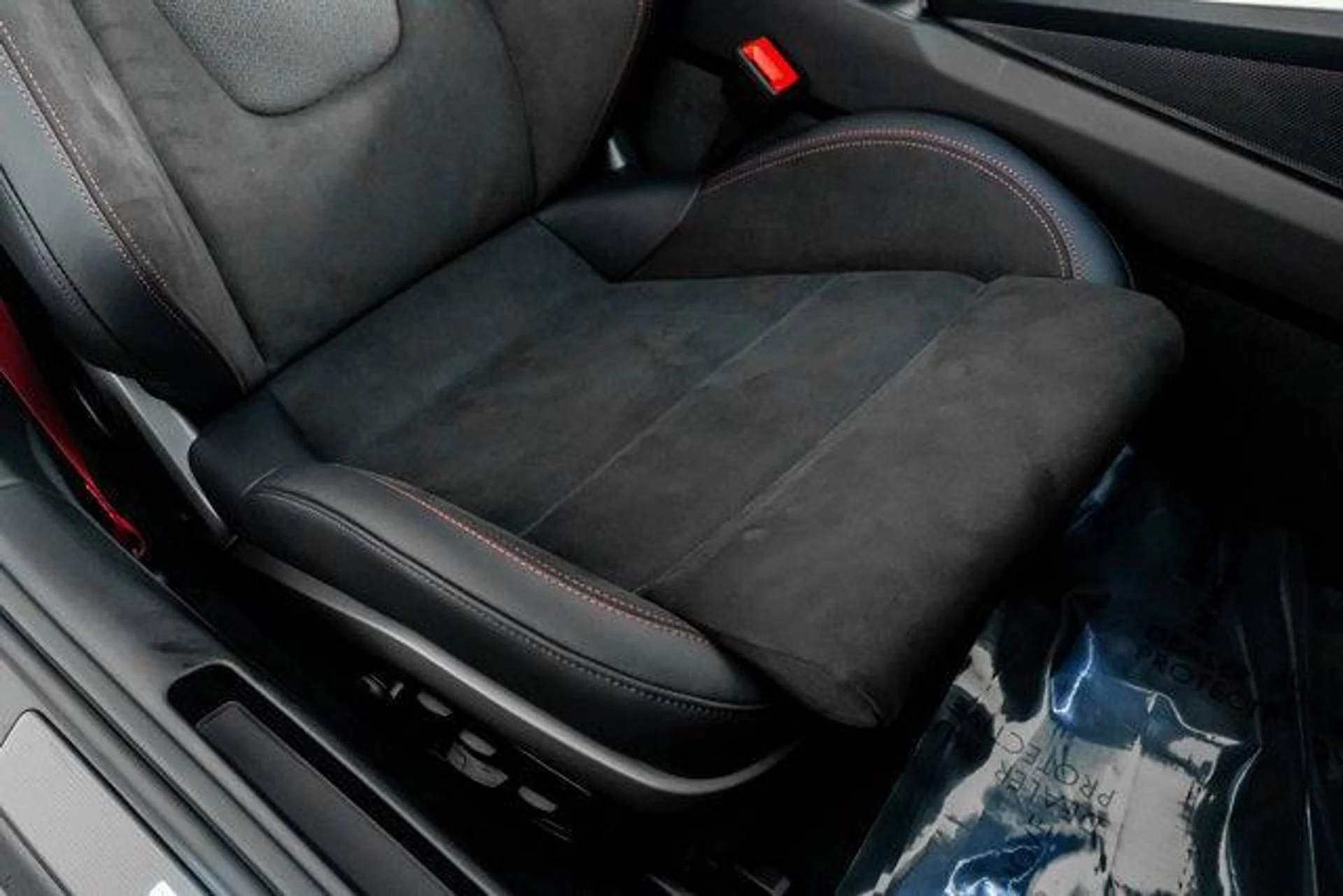 mph028_498724140_9_R8_G11m5ze_Z_Ytr1v_K_Moy_c_Ig_F_Yo_0698b817fe