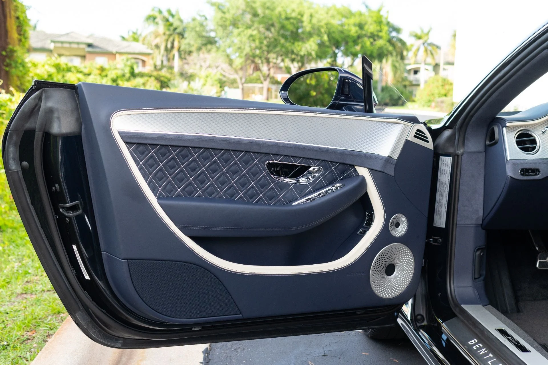 mph028_501427231_Used_2023_Bentley_Continental_GT_Speed_1775098495_c0526fd3ae