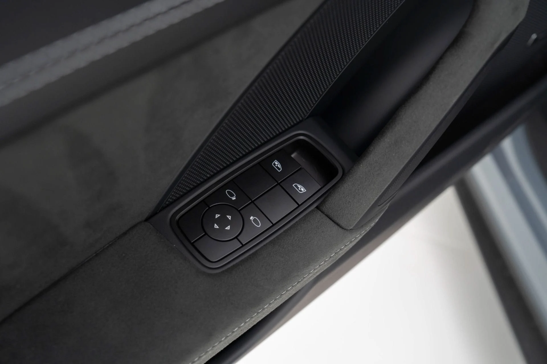 mph028_502901575_Used_2024_Porsche_911_GT_3_1774634342_1a182c196f