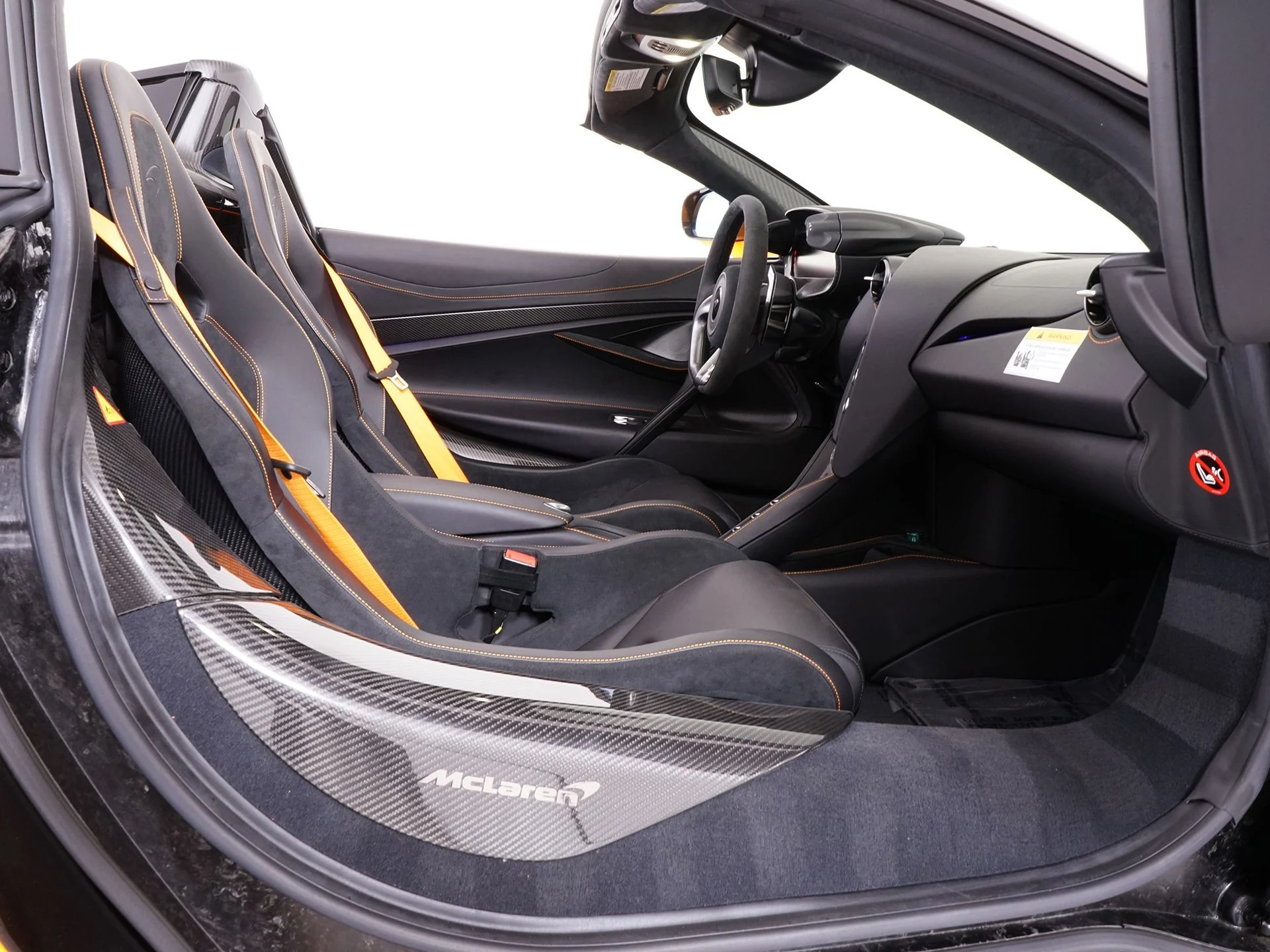 mph028_503240664_ea7f9155aabcc1e530acbac638b8811cx_3a5c6b0c68