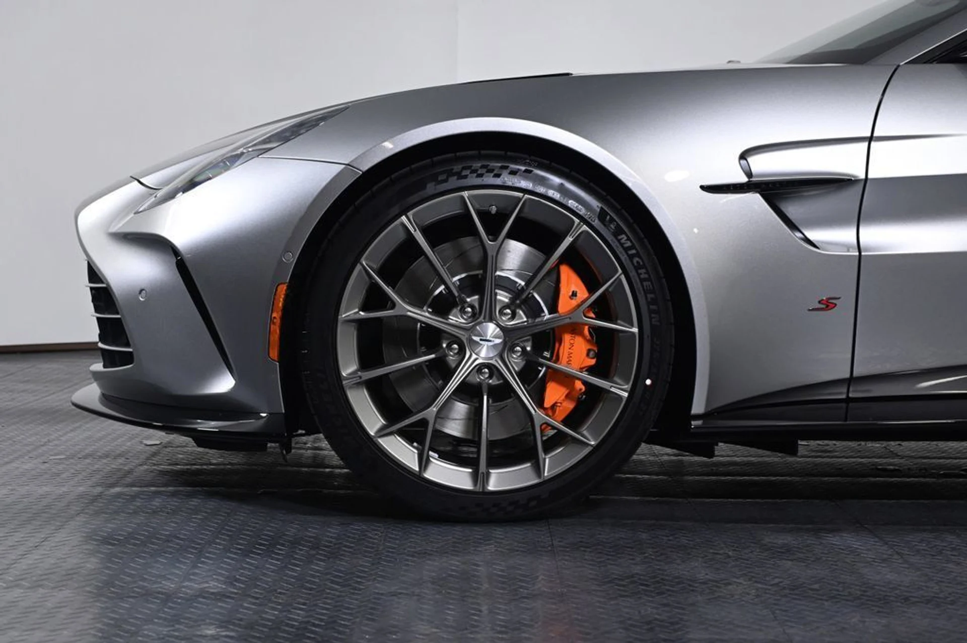 mph028_509314766_new_2026_aston_martin_vantage_scoupe_11350_23021664_29_1024_2d469c2553
