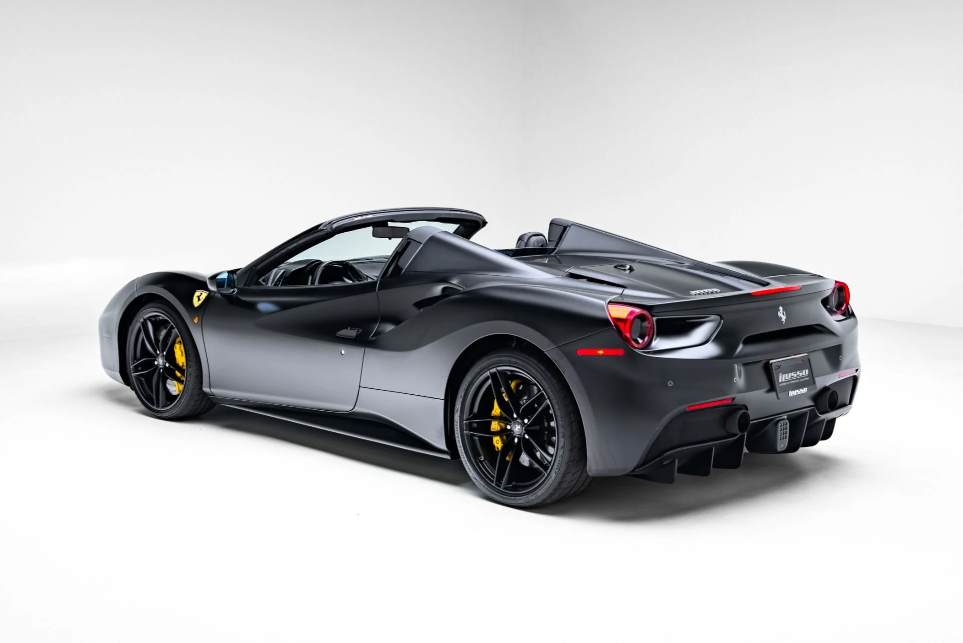 mph028_523605021_Used_2018_Ferrari_488_Spider_1771880321_a981575a5d