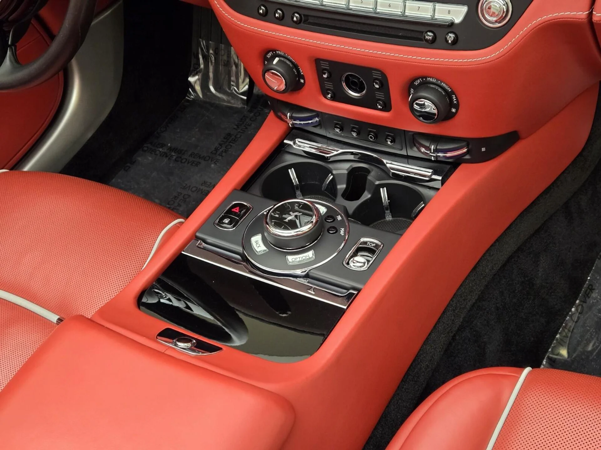 mph028_523616507_Used_2017_Rolls_Royce_Dawn_1765004121_c84b3932db