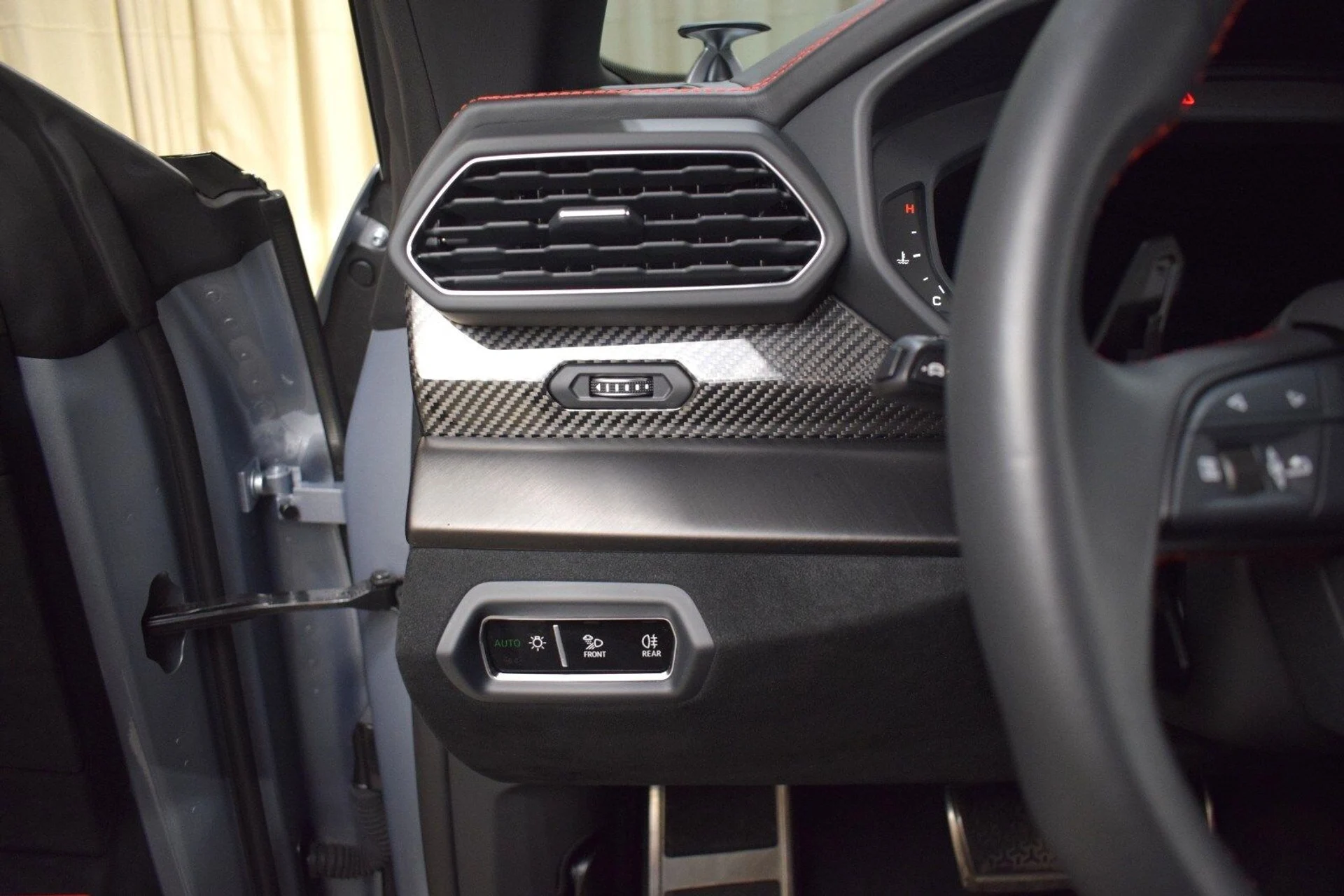 mph028_532912327_00dc0e4ed6db1737d9dd9c8a0571d97fx_f03851111f