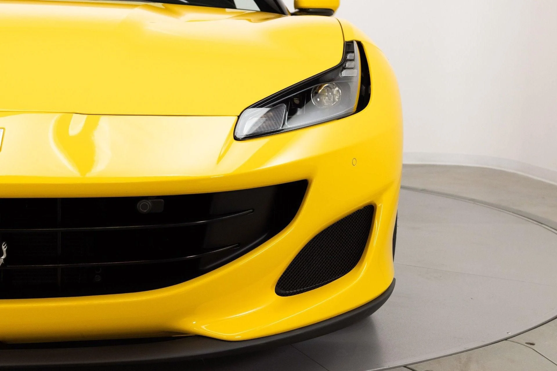 mph028_538323740_Used_2020_Ferrari_Portofino_1777367914_bb73835439