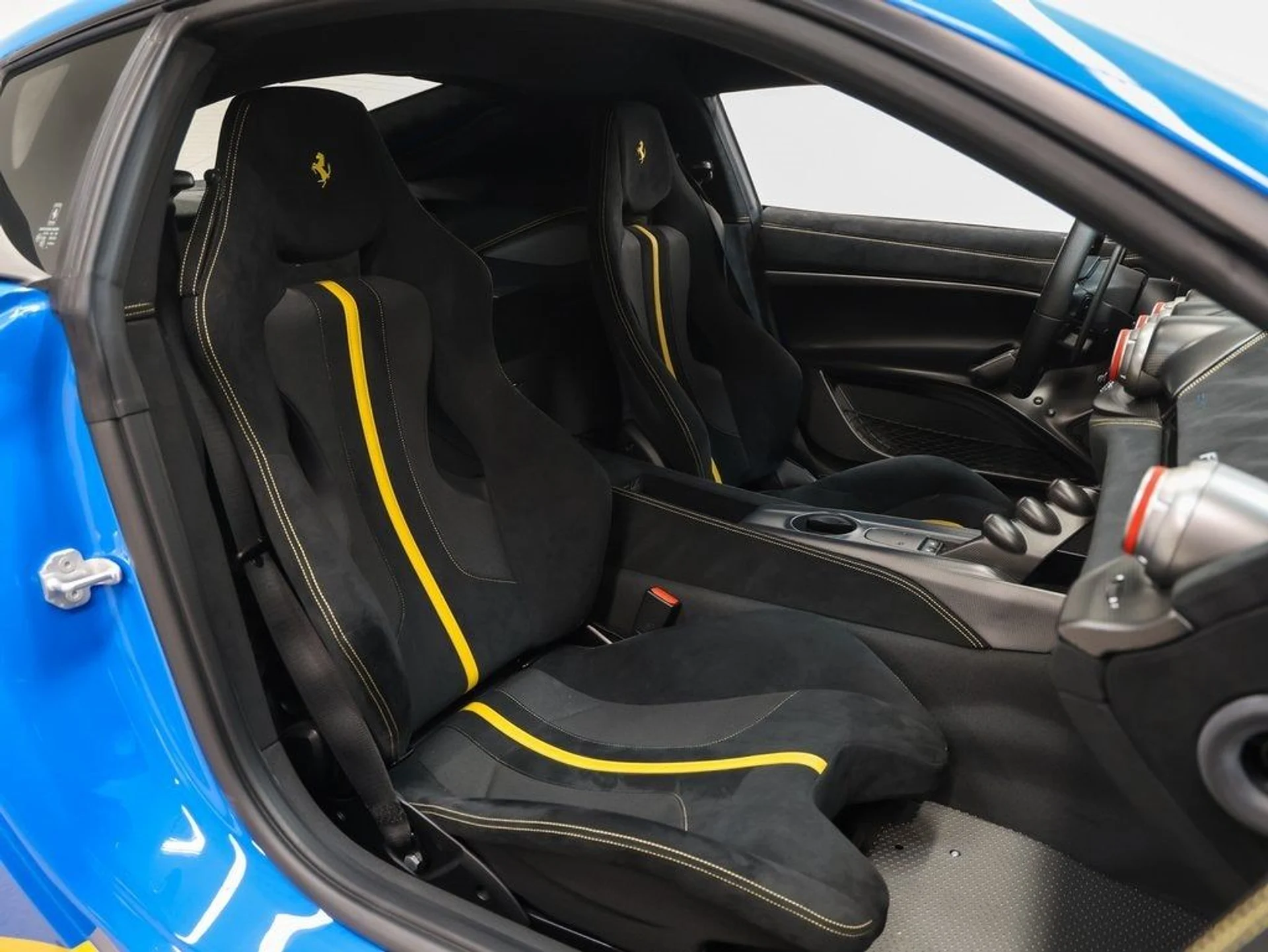 mph028_538935483_29_cbf092bea4