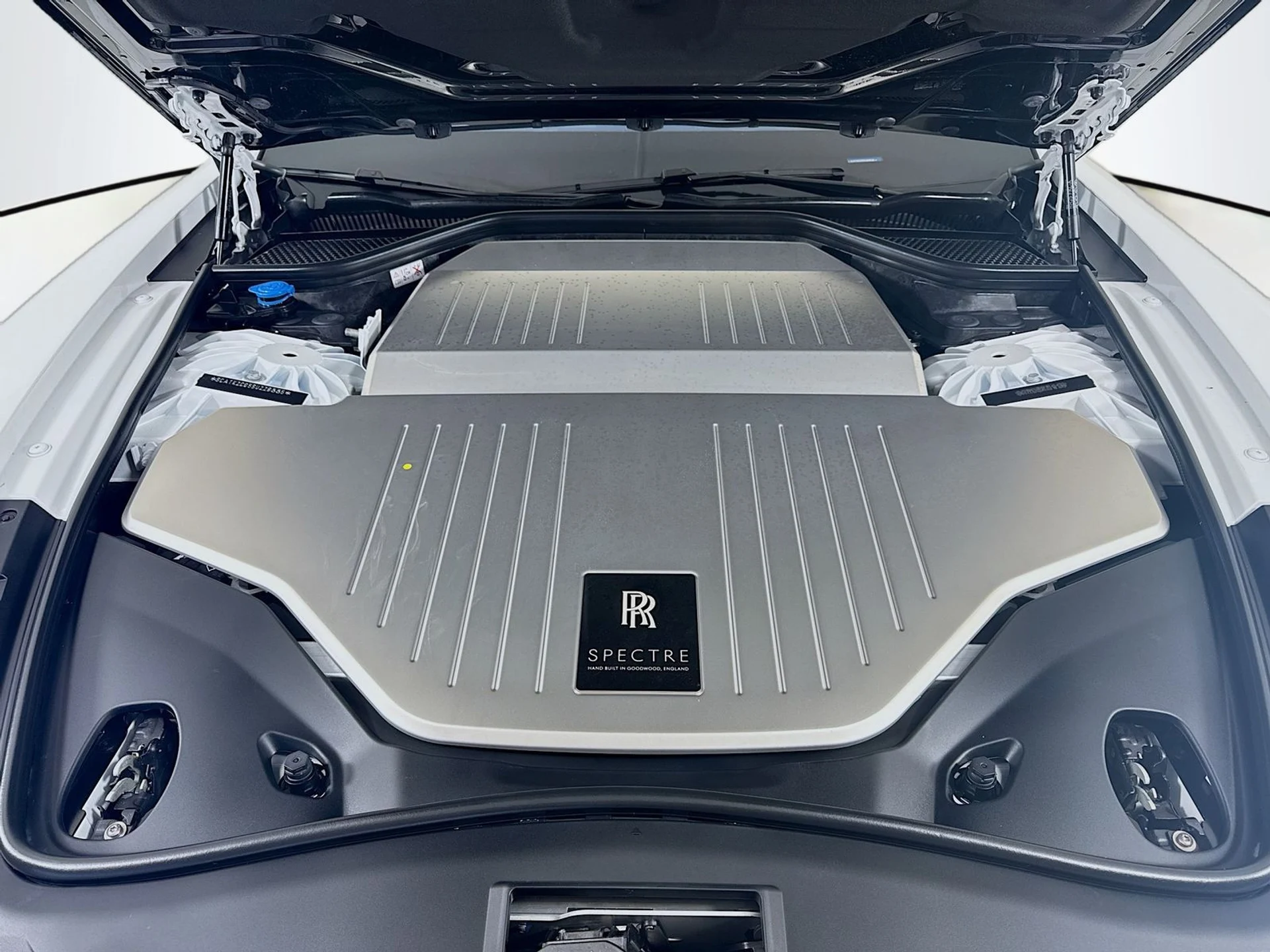 mph028_541363812_778aea7566f3215ddebf044106d26955x_70dc047659