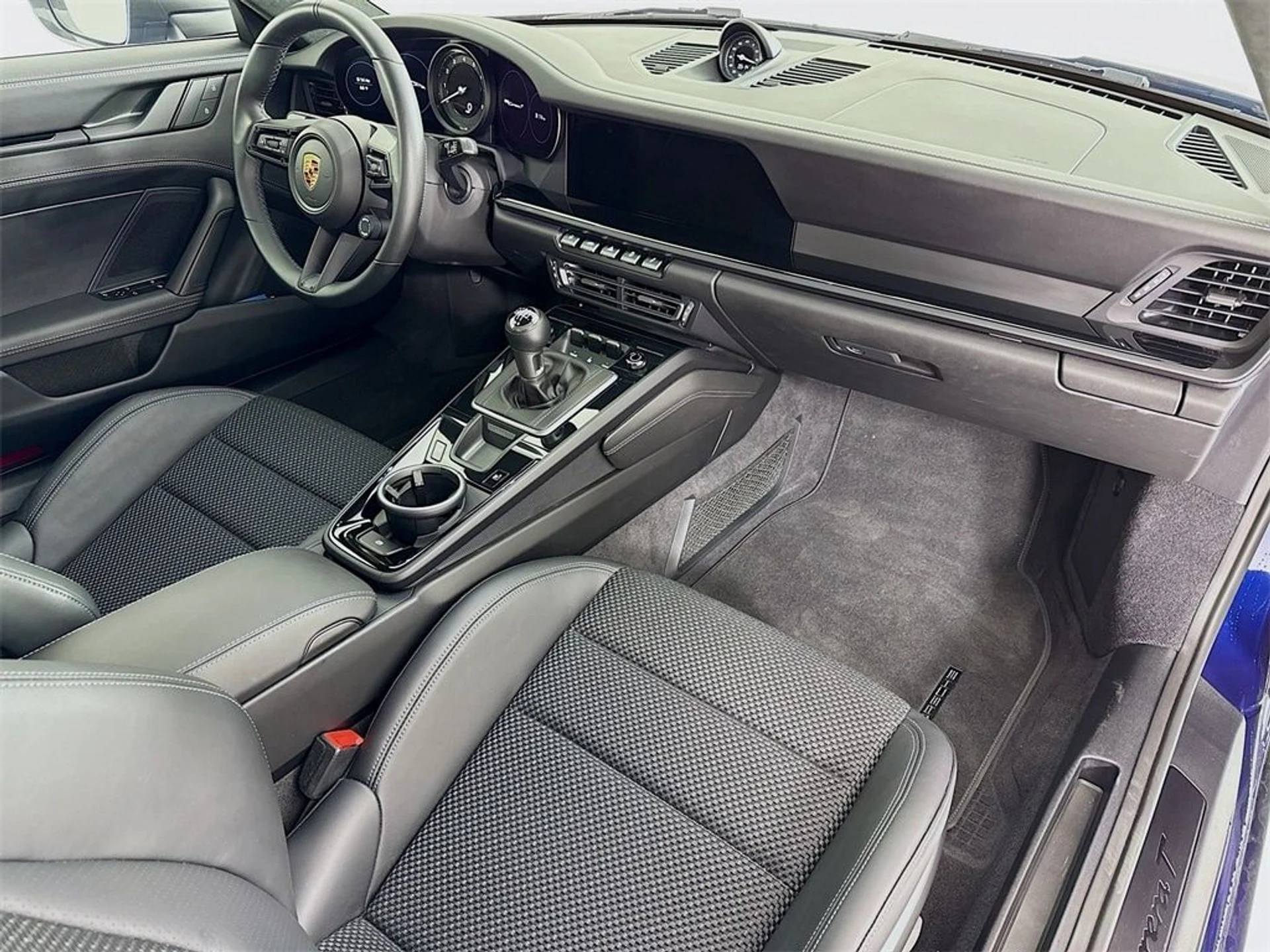 mph028_550599943_4002ff3b4b48c3fc0d4e84e8740d7d04x_56946af180