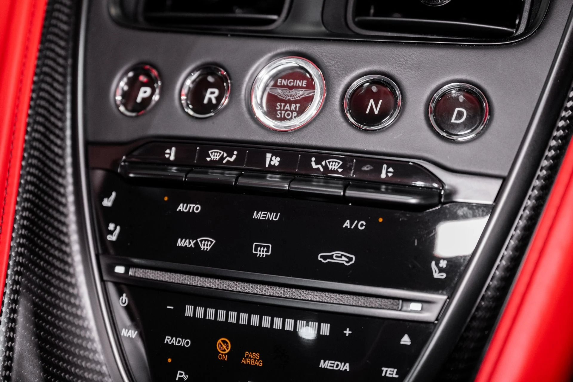 mph028_55377816_Used_2023_Aston_Martin_DB_11_V8_Coupe_1750777279_4c16e1219a