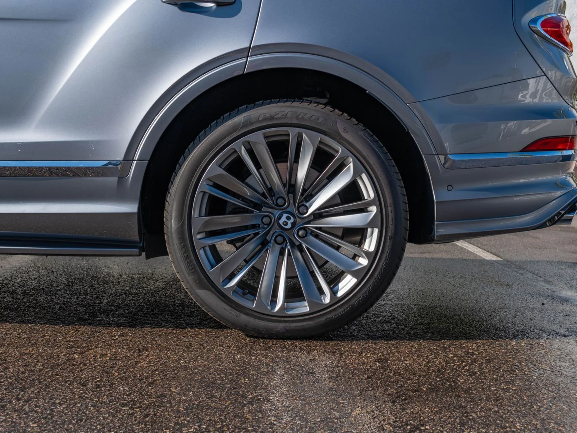 mph028_557342767_95431526652ac06924b4280bdca426a2x_1288f65894