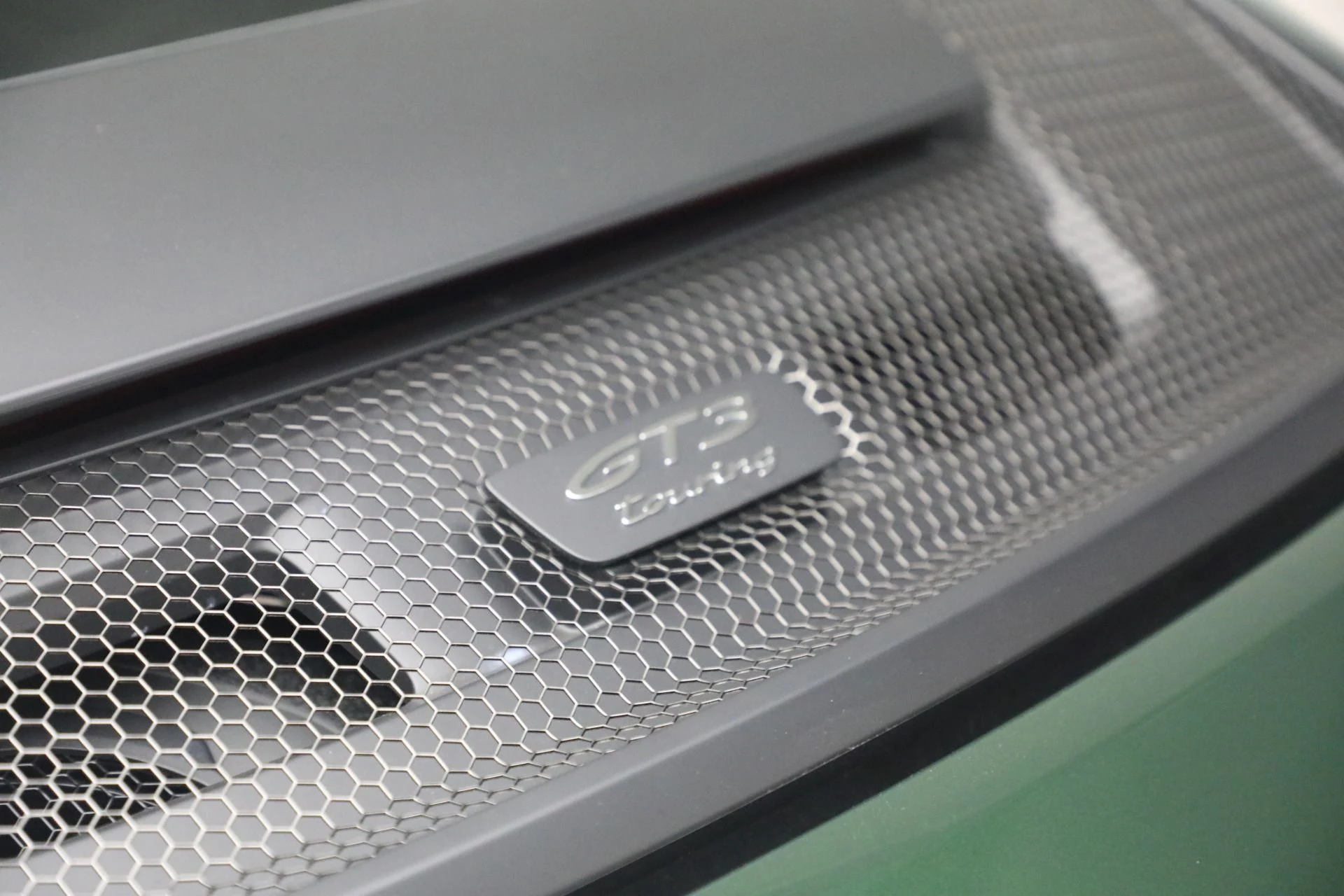 mph028_558652263_Used_2026_Porsche_911_GT_3_Touring_1782409830_ae2900280f