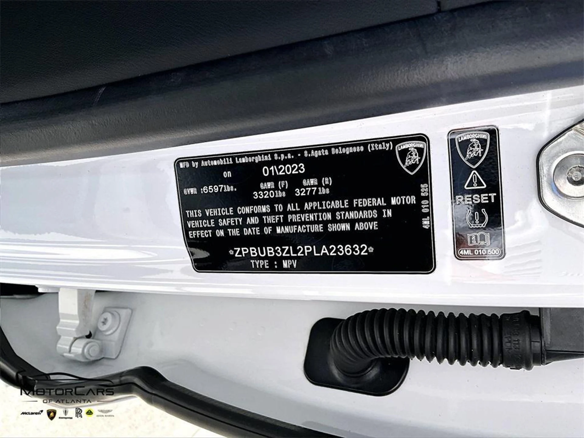 mph028_560568073_Fdq1_Y8ay84j_UI_1_B_Qbei_QP_1_R_Slw_M_90190a1b28