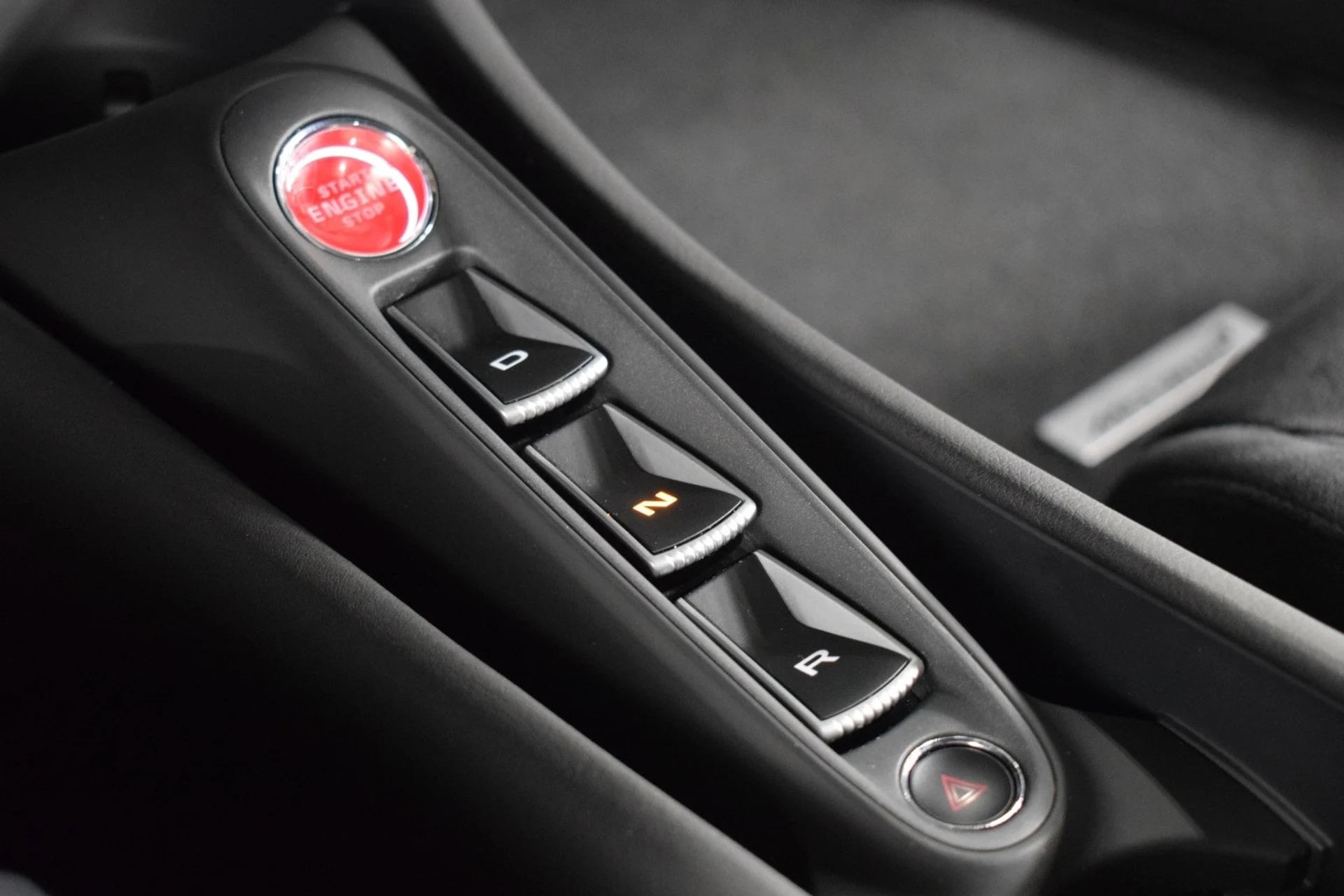 mph028_560850612_b9232dfebdda879e0e8e649b29e90831x_a28b69ed20