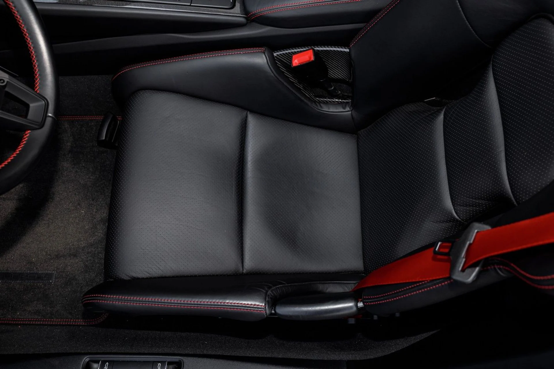 mph028_562227558_661_p29_l_0343cad1be