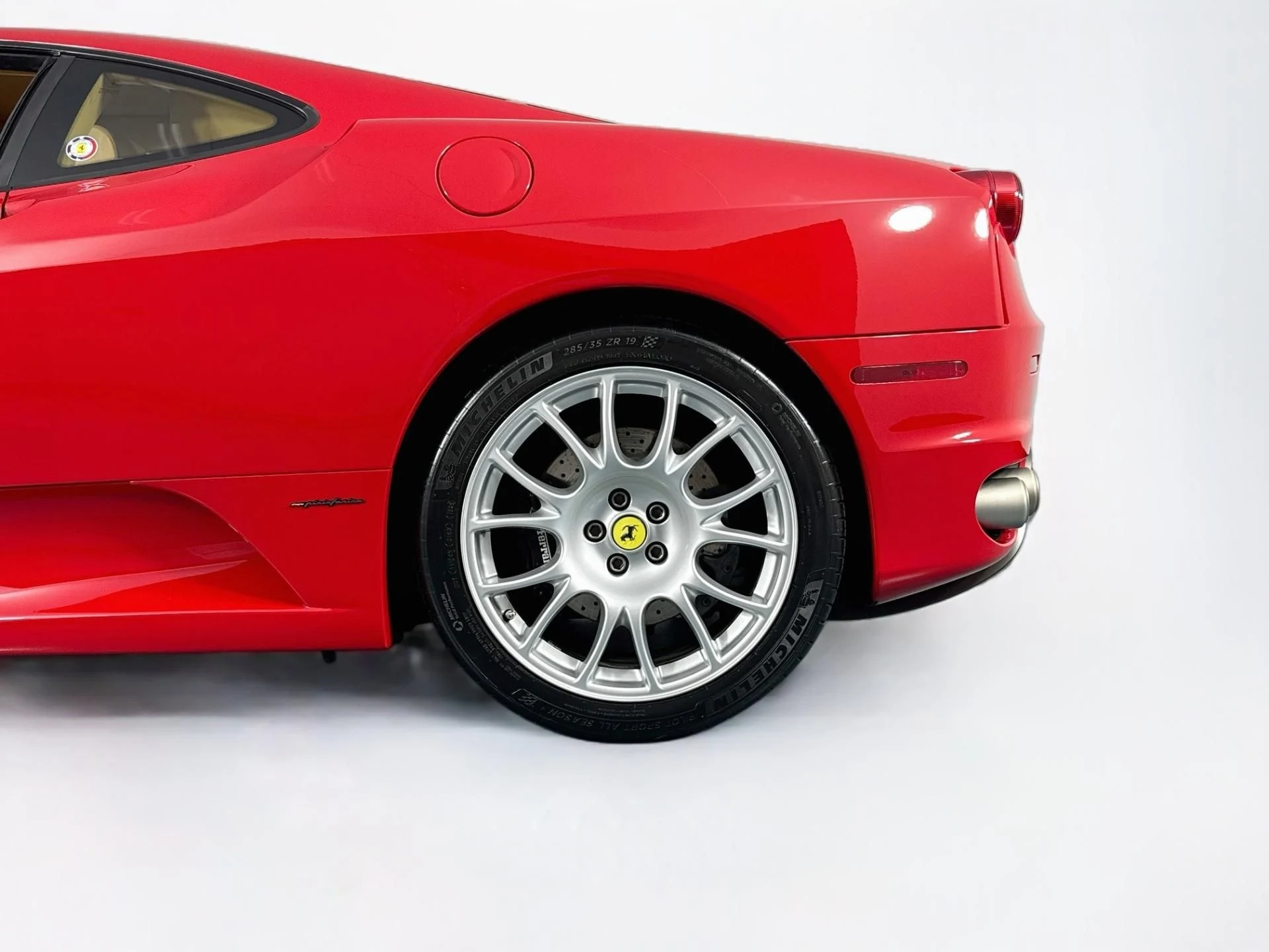 mph028_562313453_Used_2005_Ferrari_F430_1785792579_2b8c01adfc