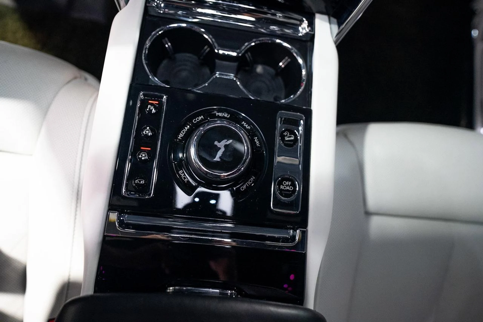 mph028_566794574_46fb712c07632cd0177097b8f464d487_a07af4aa44