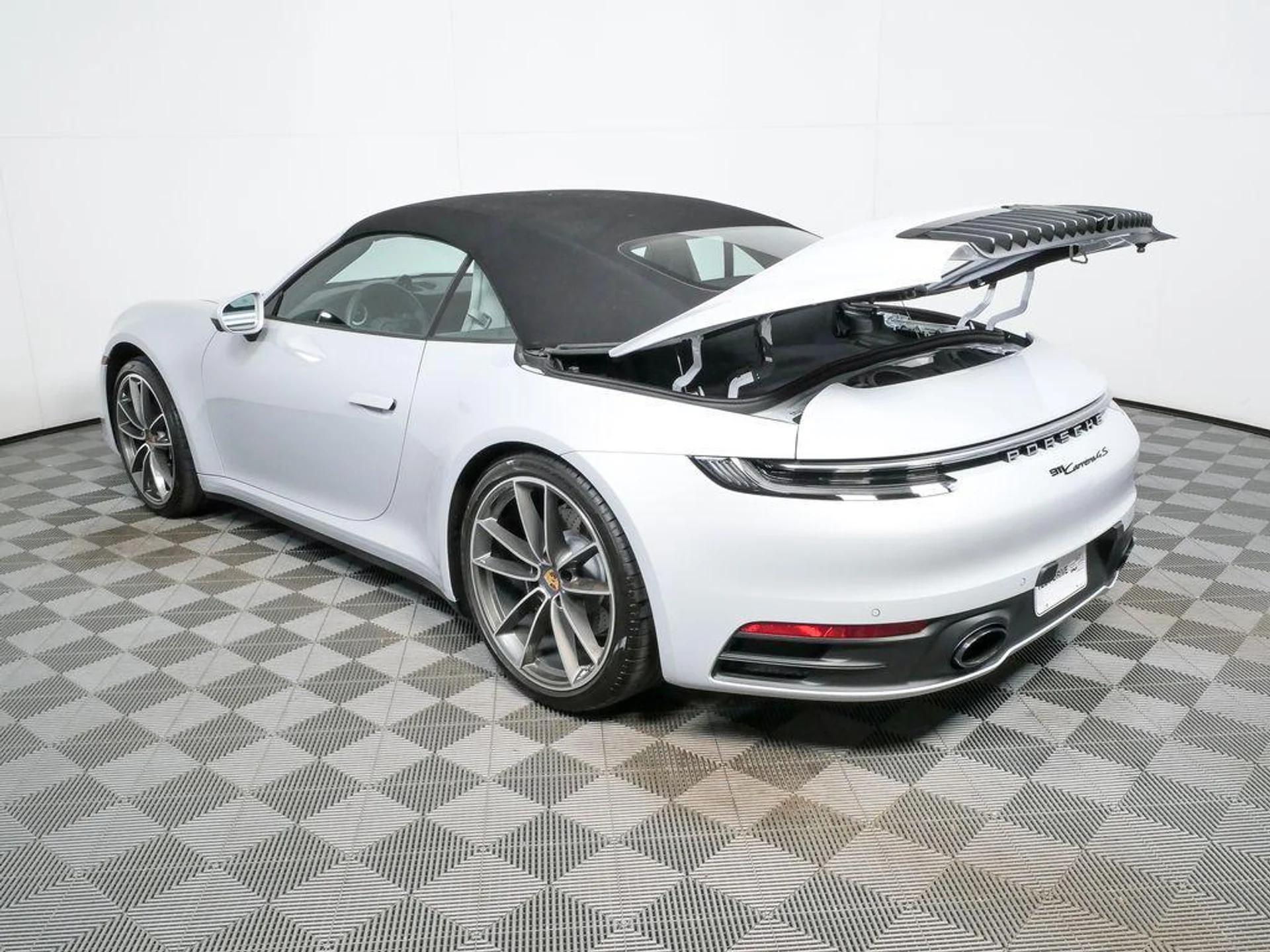 mph028_566896002_5u_Aj35js_T4_Cchhs_D_Tap_Wx_NISQU_3a8d7d17de