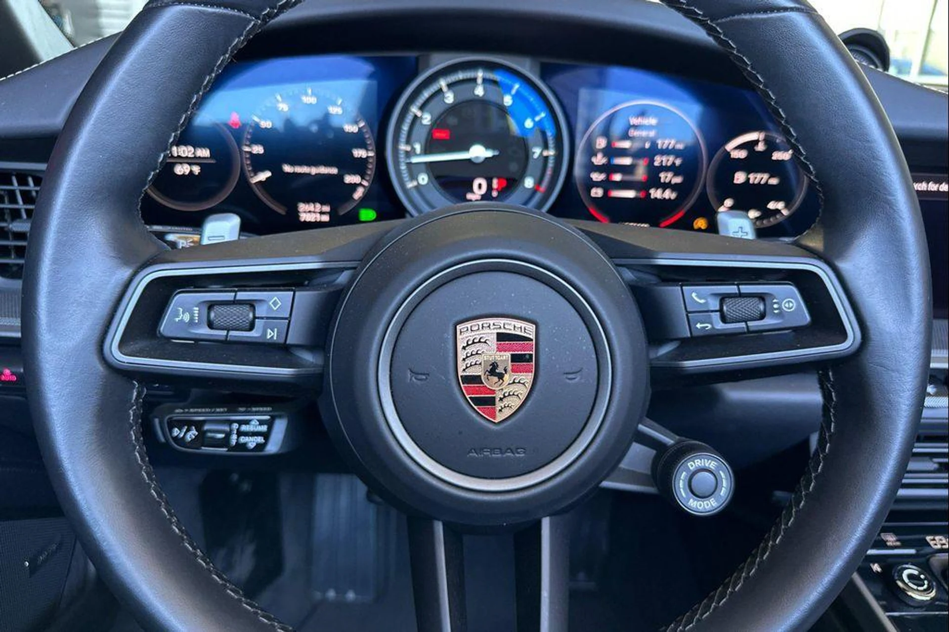 mph028_57165005_mz_Ehd9_SU_9_Pc_Ixb_j_X_Gsv_G7w_Os90_5dd0f8a585