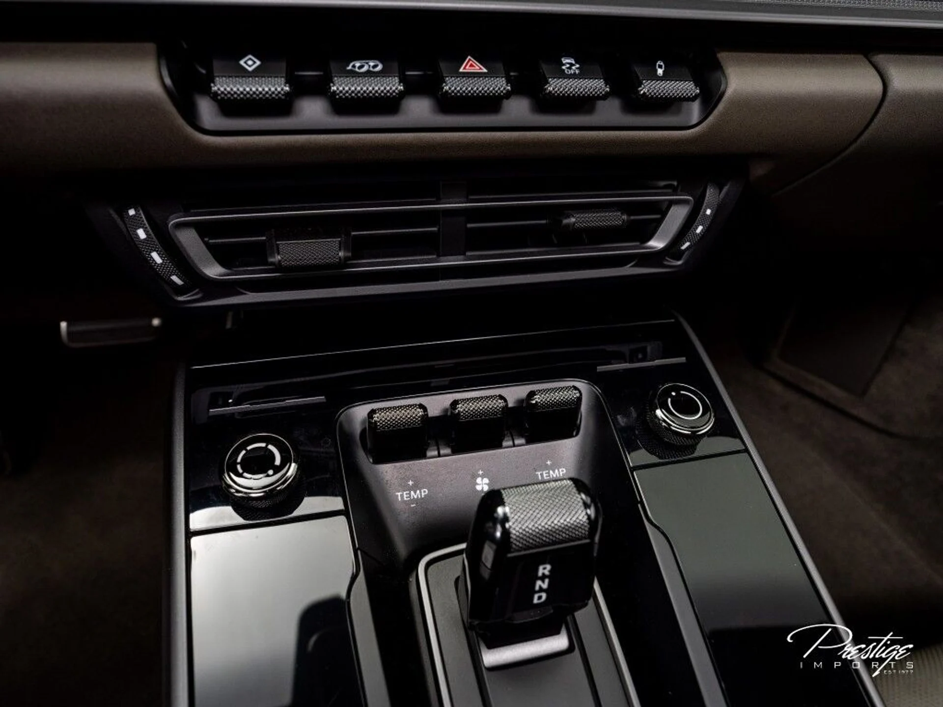 mph028_574611388_9fc969b81043866476bc5fcd6ad5cda8_fbeb33893e